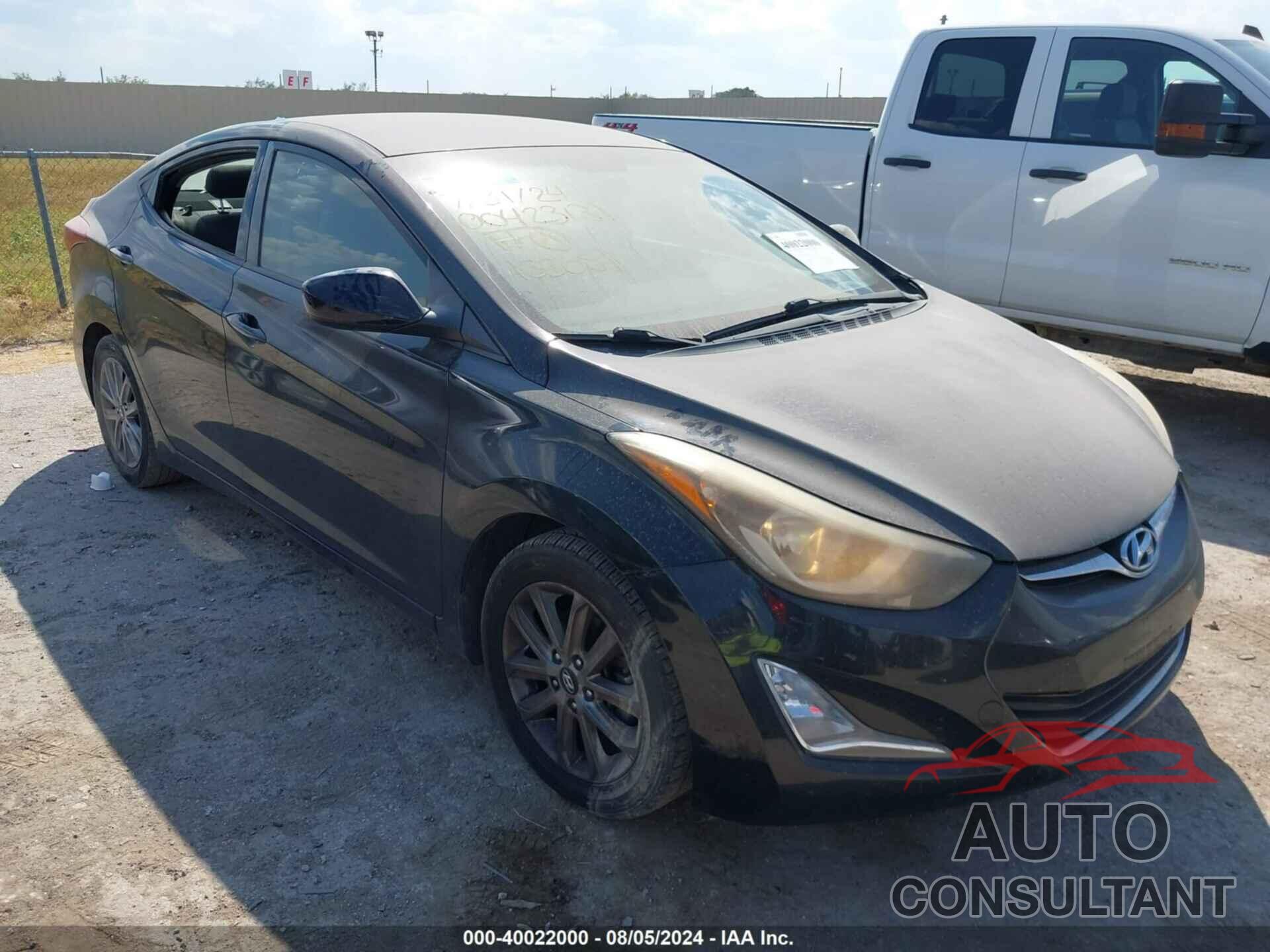 HYUNDAI ELANTRA 2014 - KMHDH4AE1EU133051