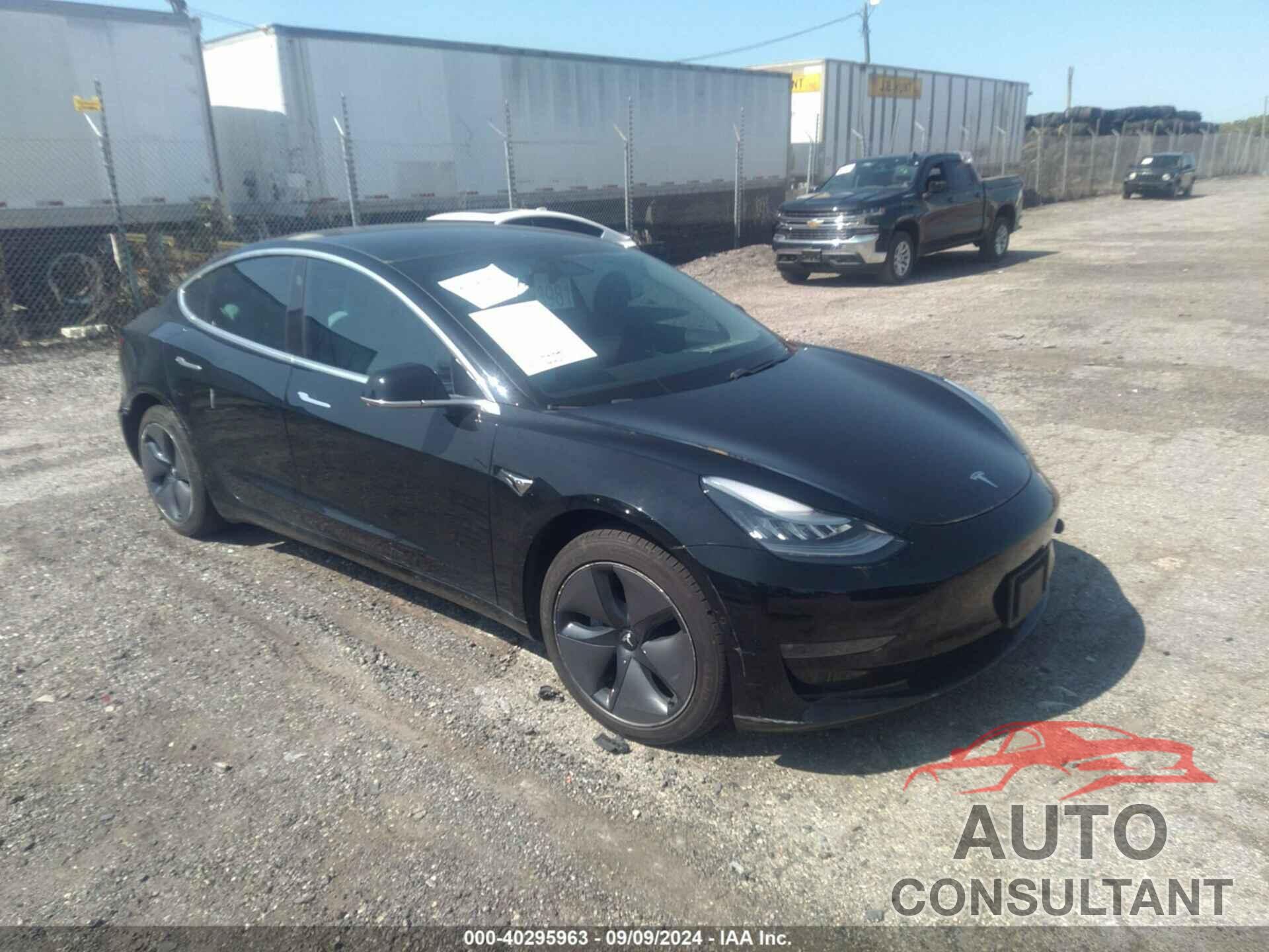 TESLA MODEL 3 2020 - 5YJ3E1EBXLF735766