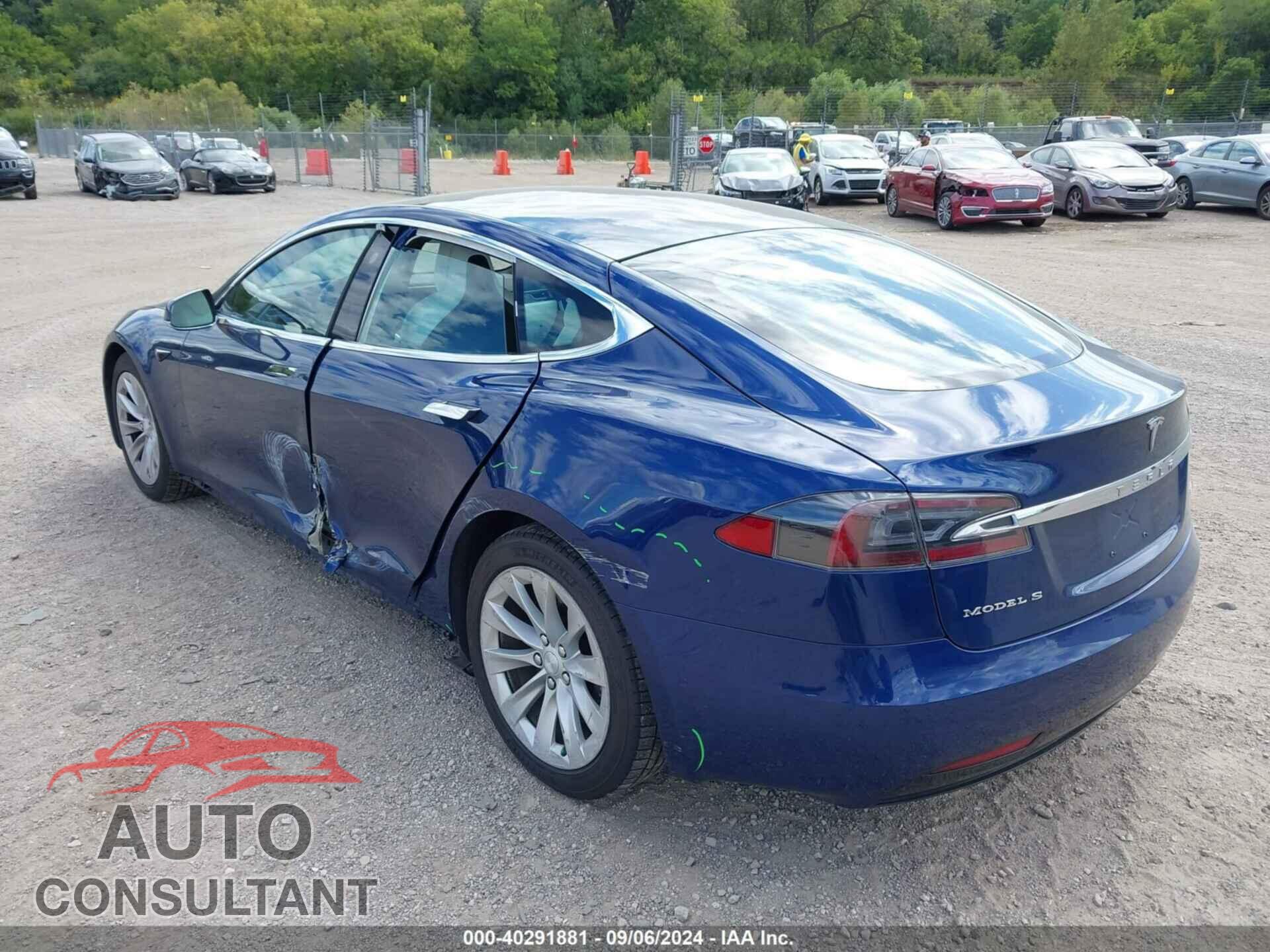 TESLA MODEL S 2017 - 5YJSA1E27HF210856