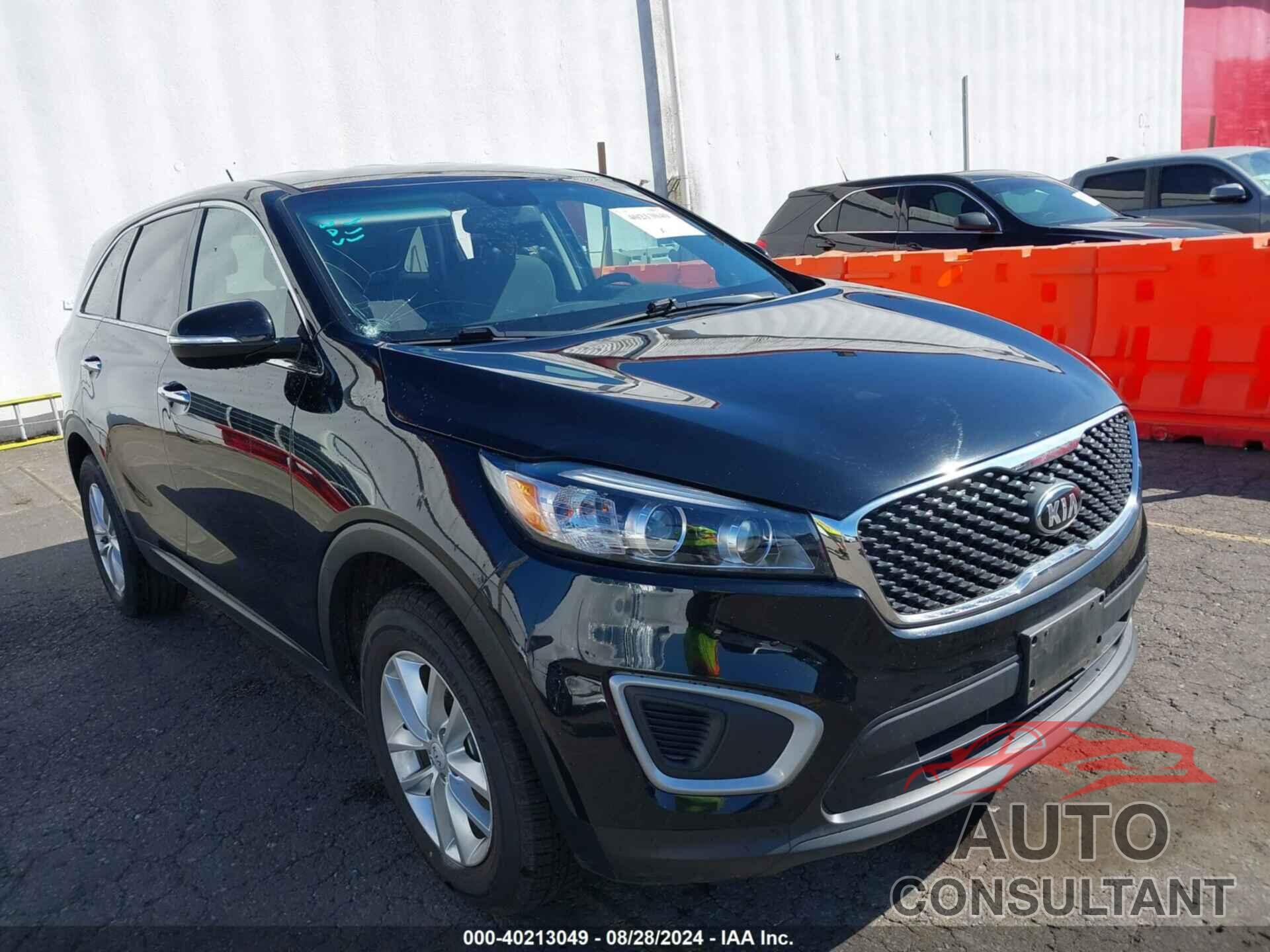 KIA SORENTO 2018 - 5XYPG4A33JG418588