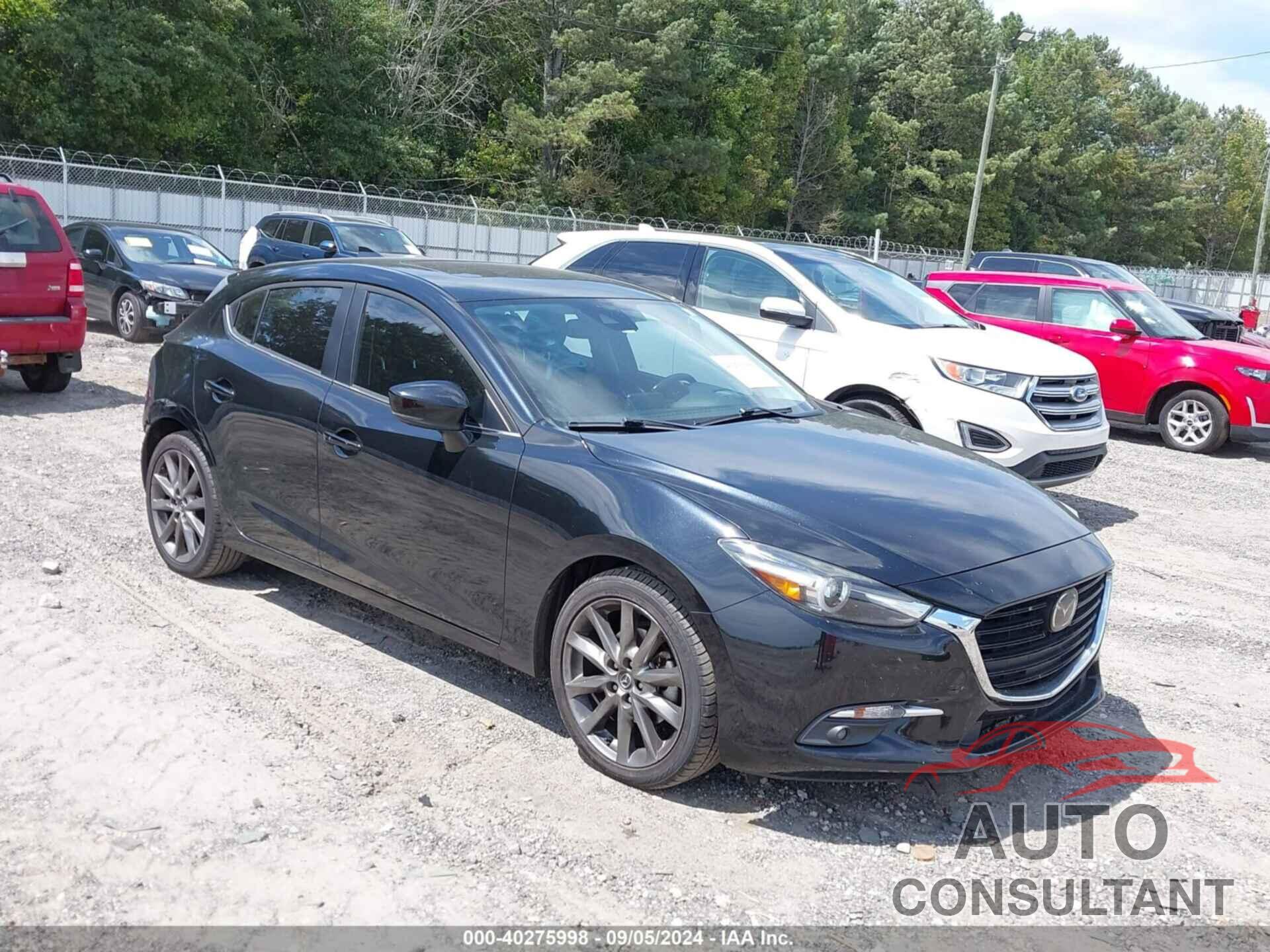 MAZDA MAZDA3 2018 - 3MZBN1M34JM188490