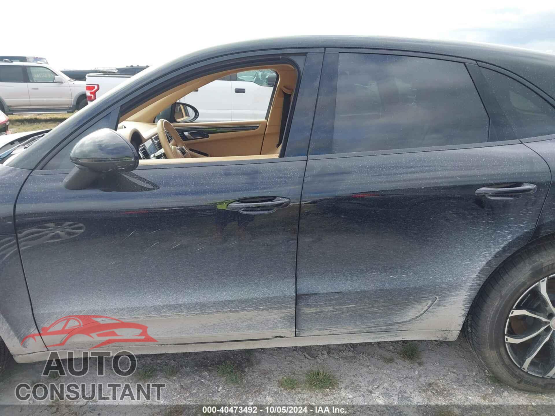 PORSCHE MACAN 2017 - WP1AA2A51HLB06604