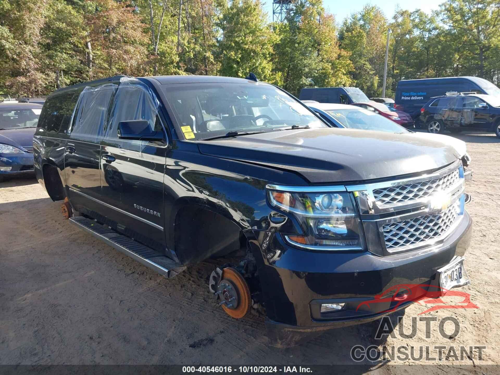 CHEVROLET SUBURBAN 2017 - 1GNSKHKC8HR380759