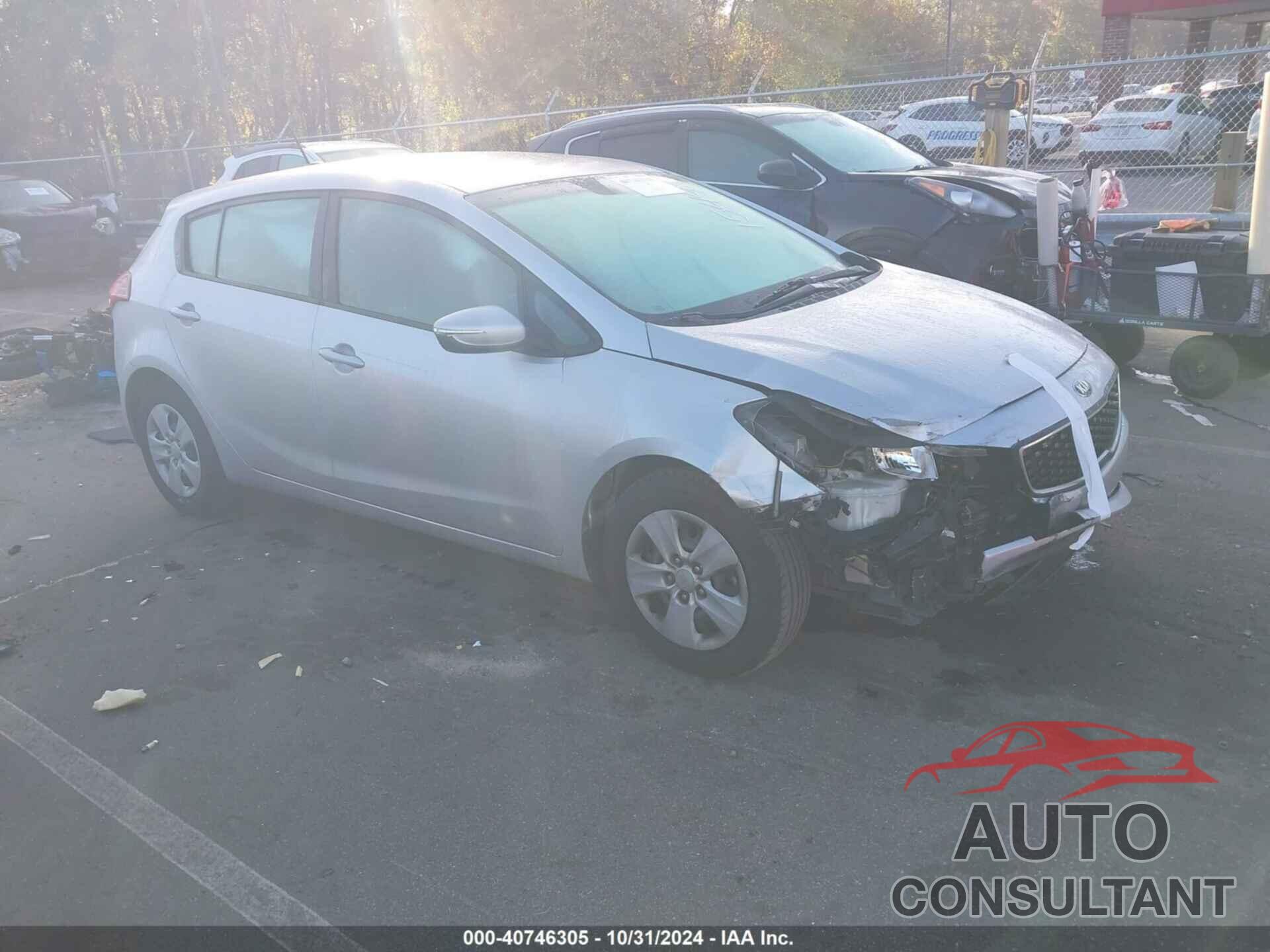 KIA FORTE 2017 - KNAFK5A81H5701549