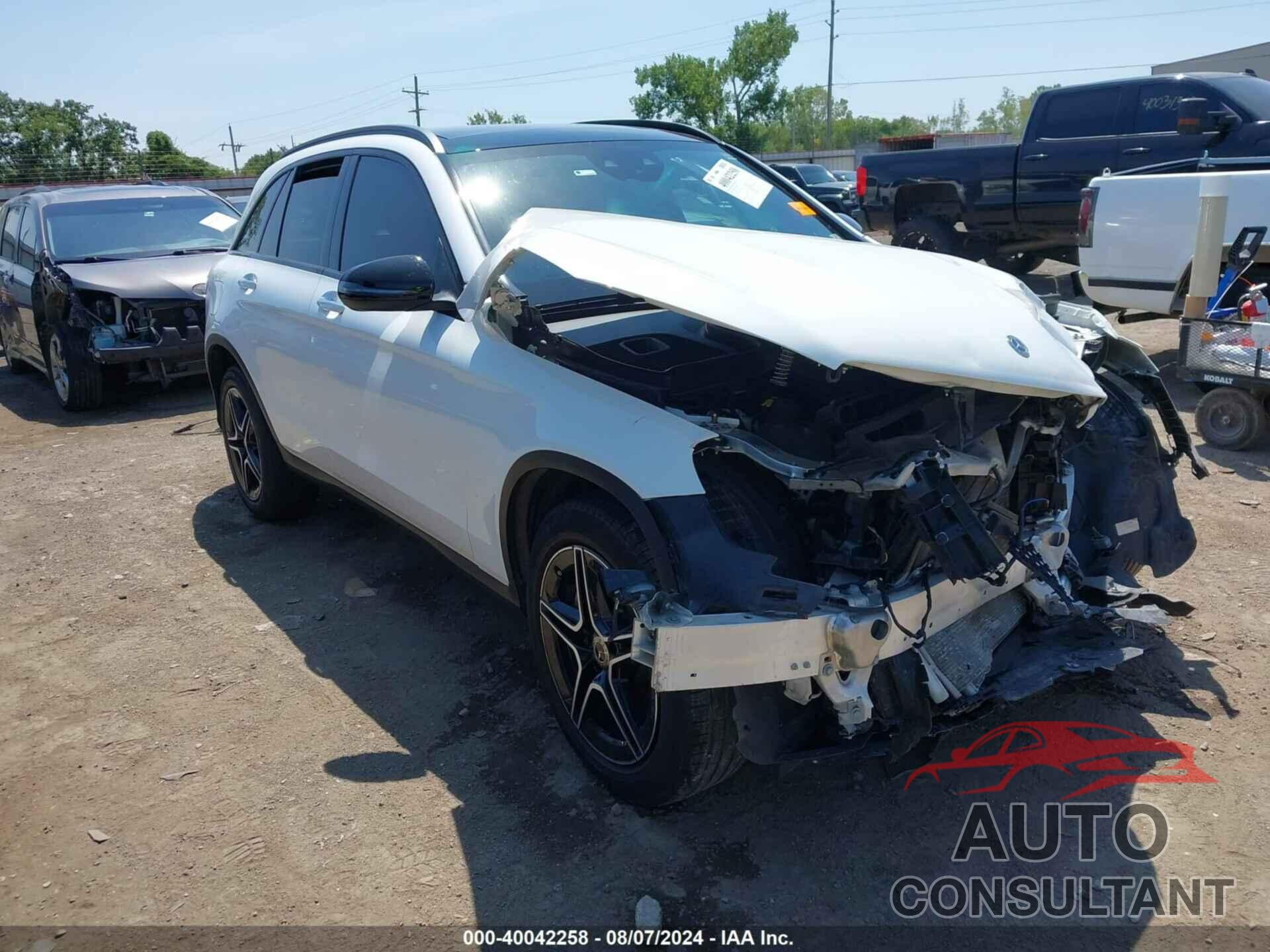 MERCEDES-BENZ GLC 300 2020 - W1N0G8EB3LF772183