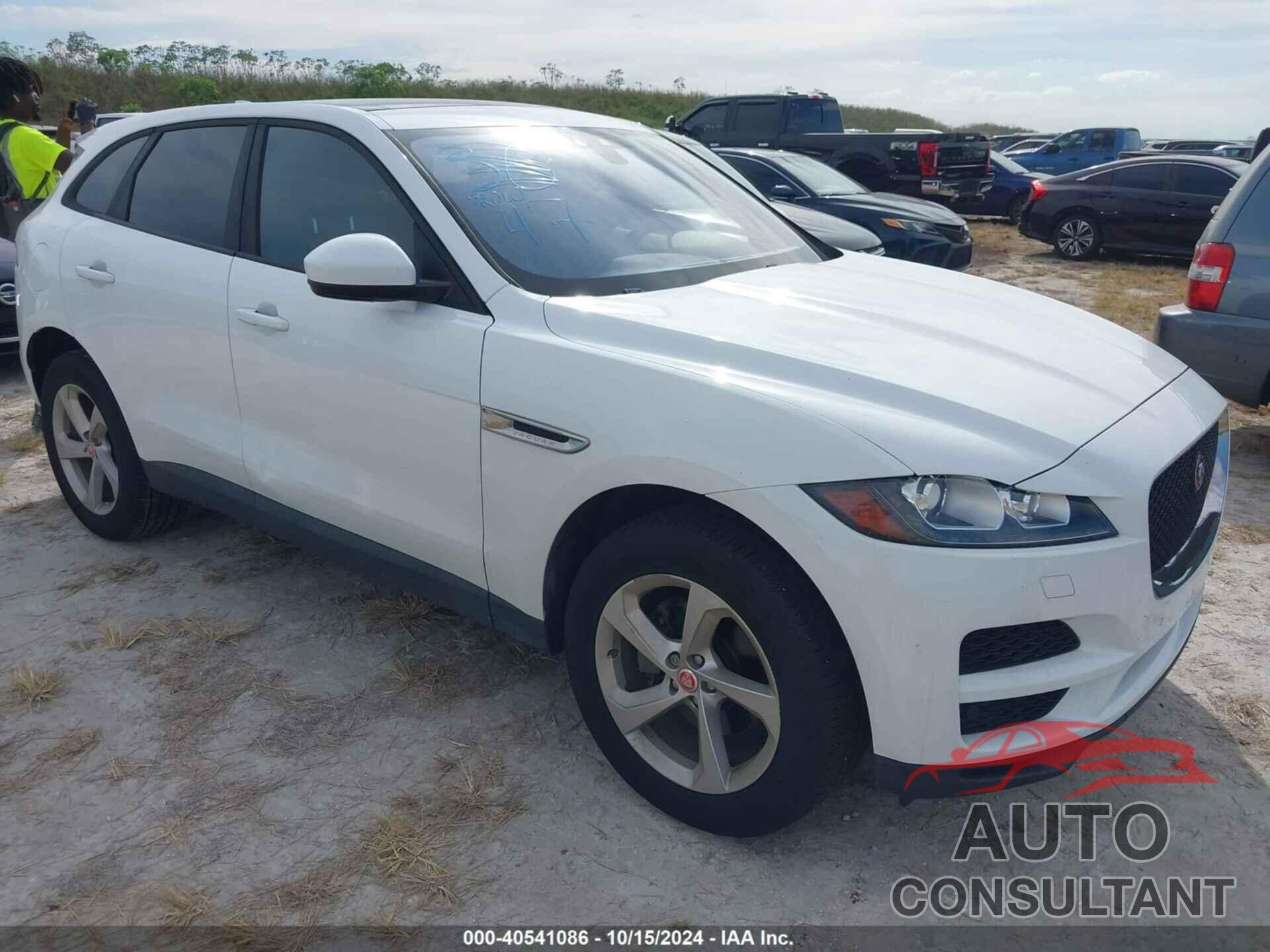 JAGUAR F-PACE 2018 - SADCJ2FX7JA274452