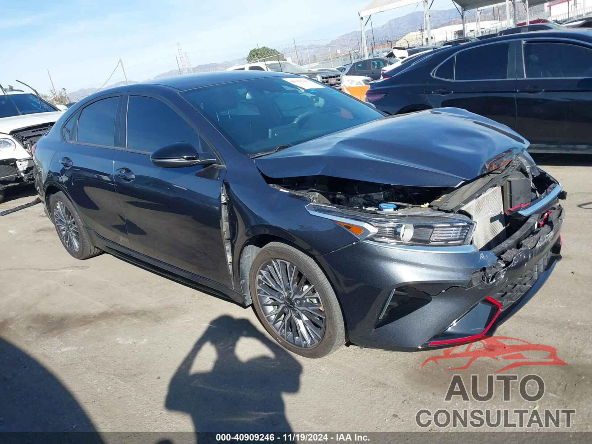 KIA FORTE 2023 - 3KPF54AD2PE570328