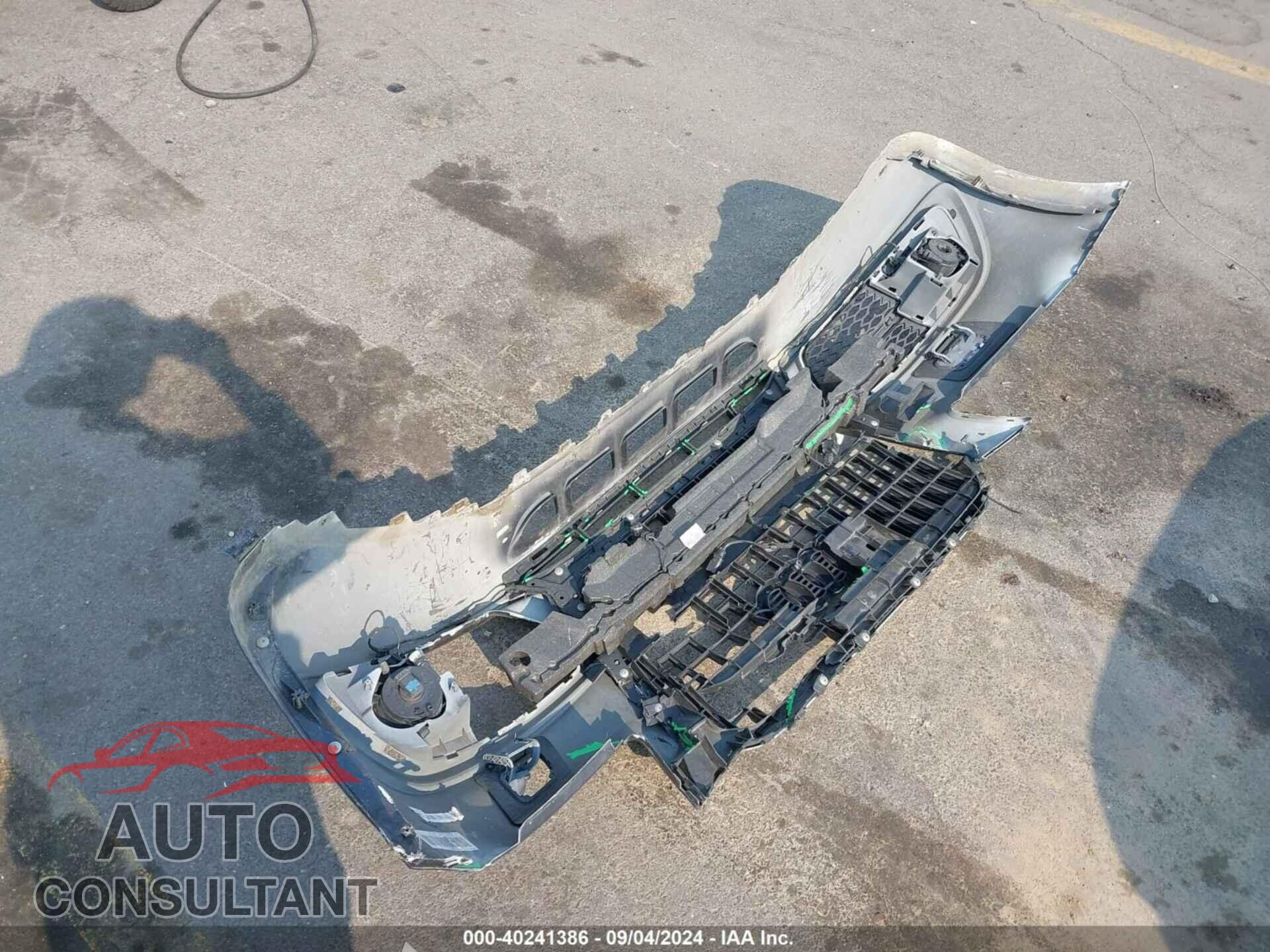 AUDI Q5 2017 - WA1M2AFP0HA041735