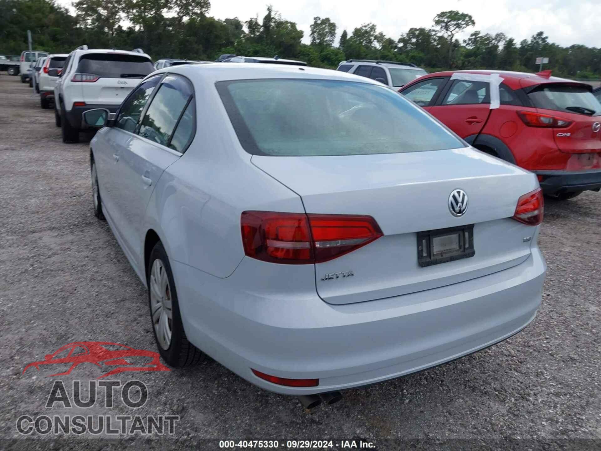 VOLKSWAGEN JETTA 2017 - 3VW2B7AJ9HM230497