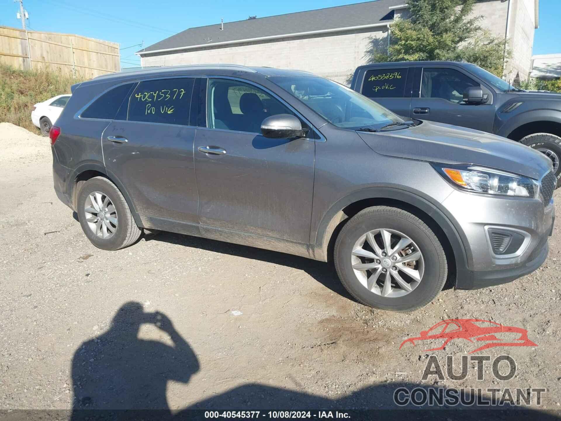 KIA SORENTO 2016 - 5XYPG4A31GG136538