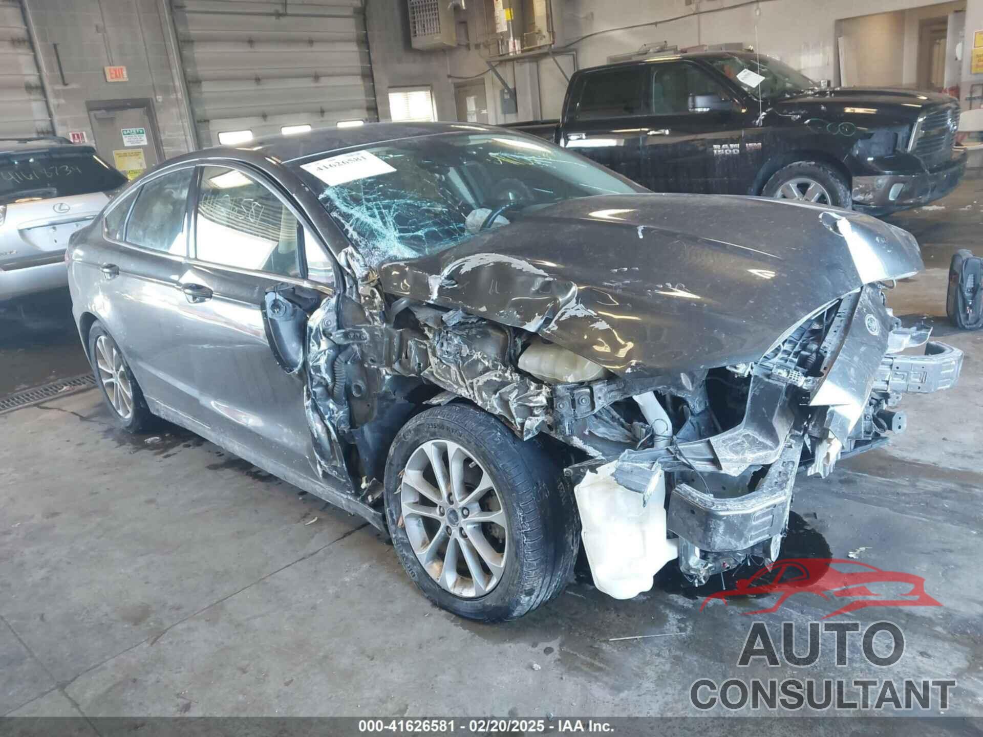 FORD FUSION 2020 - 3FA6P0HD2LR220215