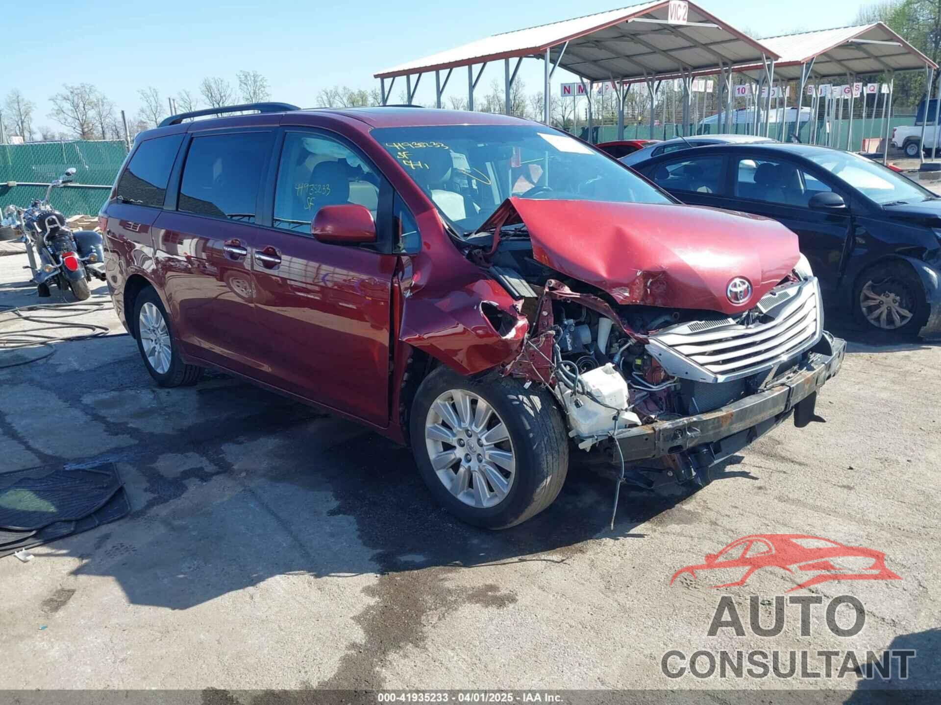 TOYOTA SIENNA 2015 - 5TDDK3DC0FS104012