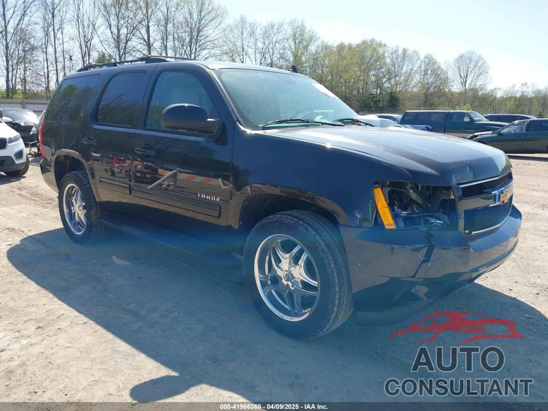 CHEVROLET TAHOE 2012 - 1GNSCBE07CR122317