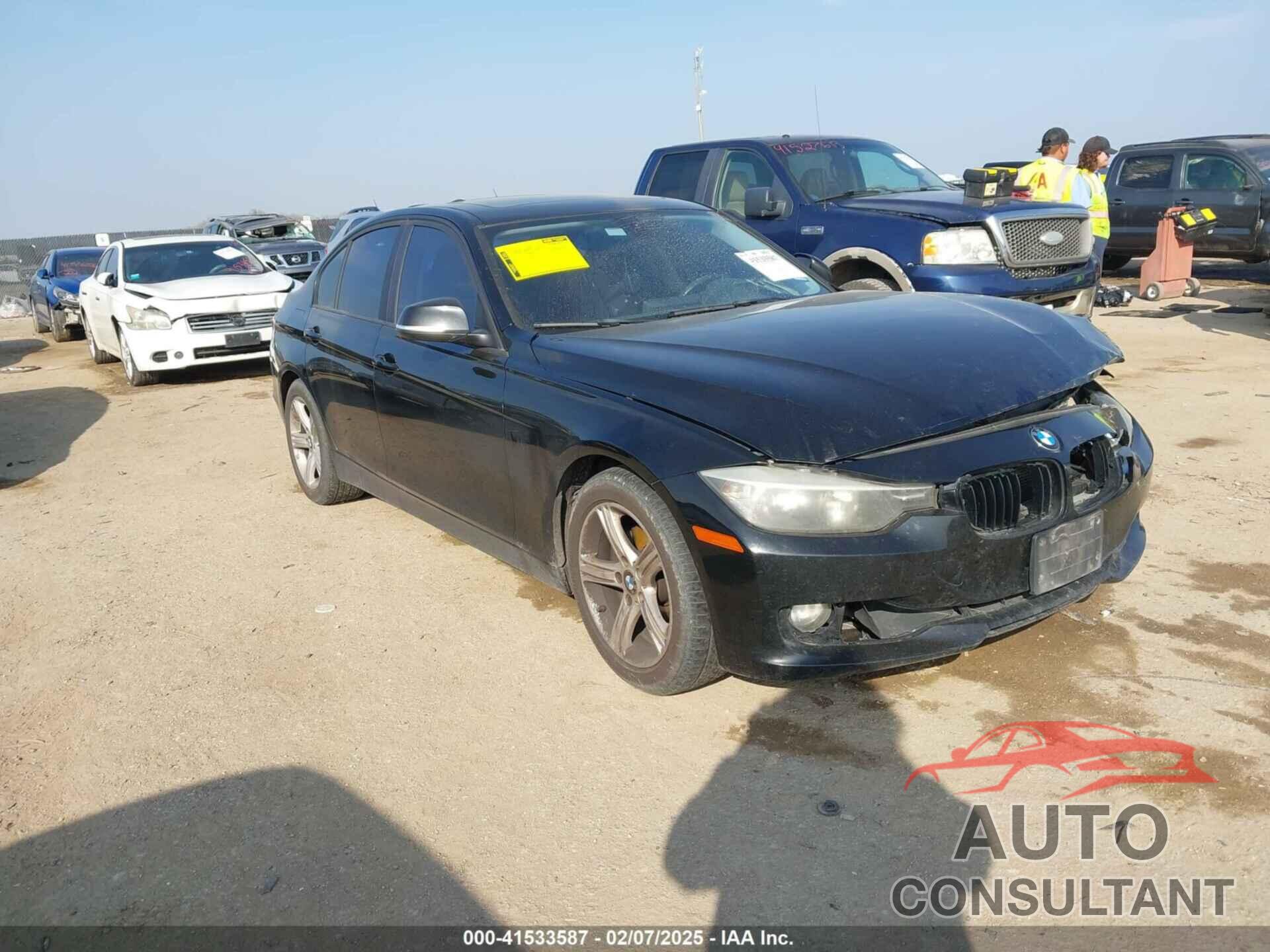 BMW 328I 2013 - WBA3C1C51DF440679