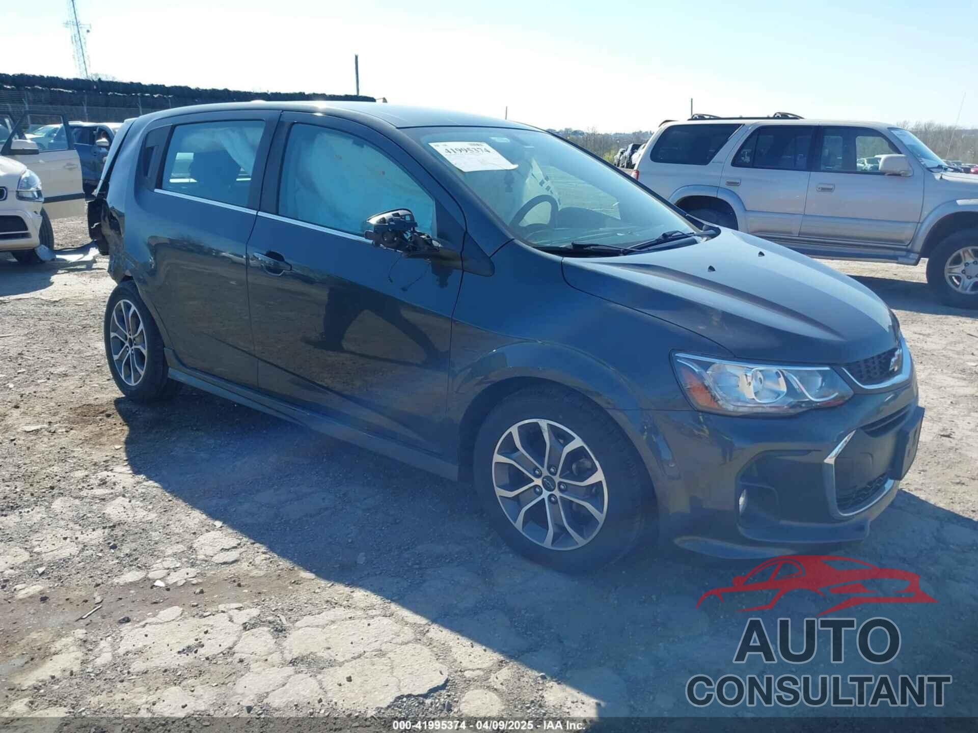 CHEVROLET SONIC 2019 - 1G1JD6SB7K4108386