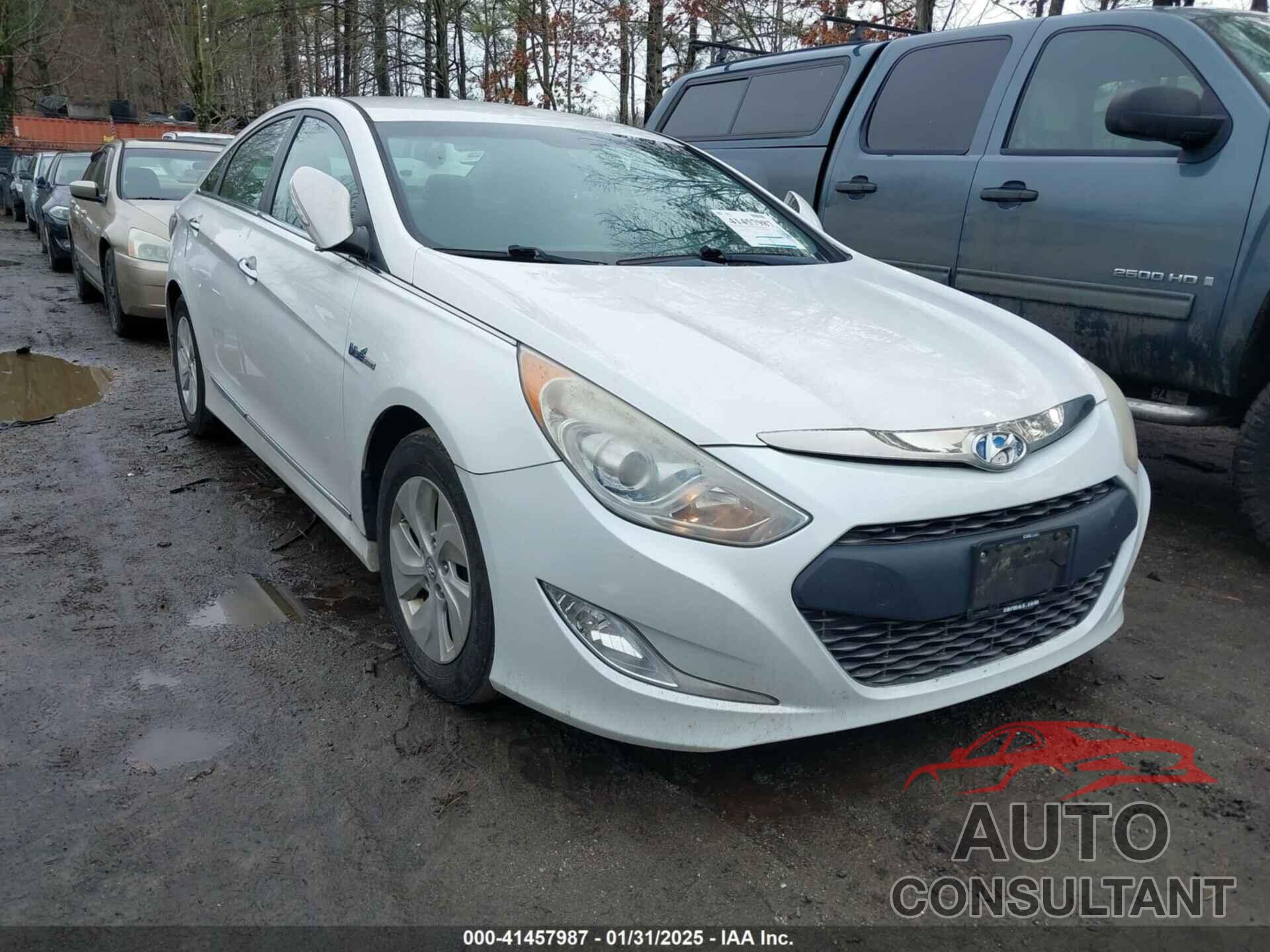 HYUNDAI SONATA HYBRID 2013 - KMHEC4A44DA064463