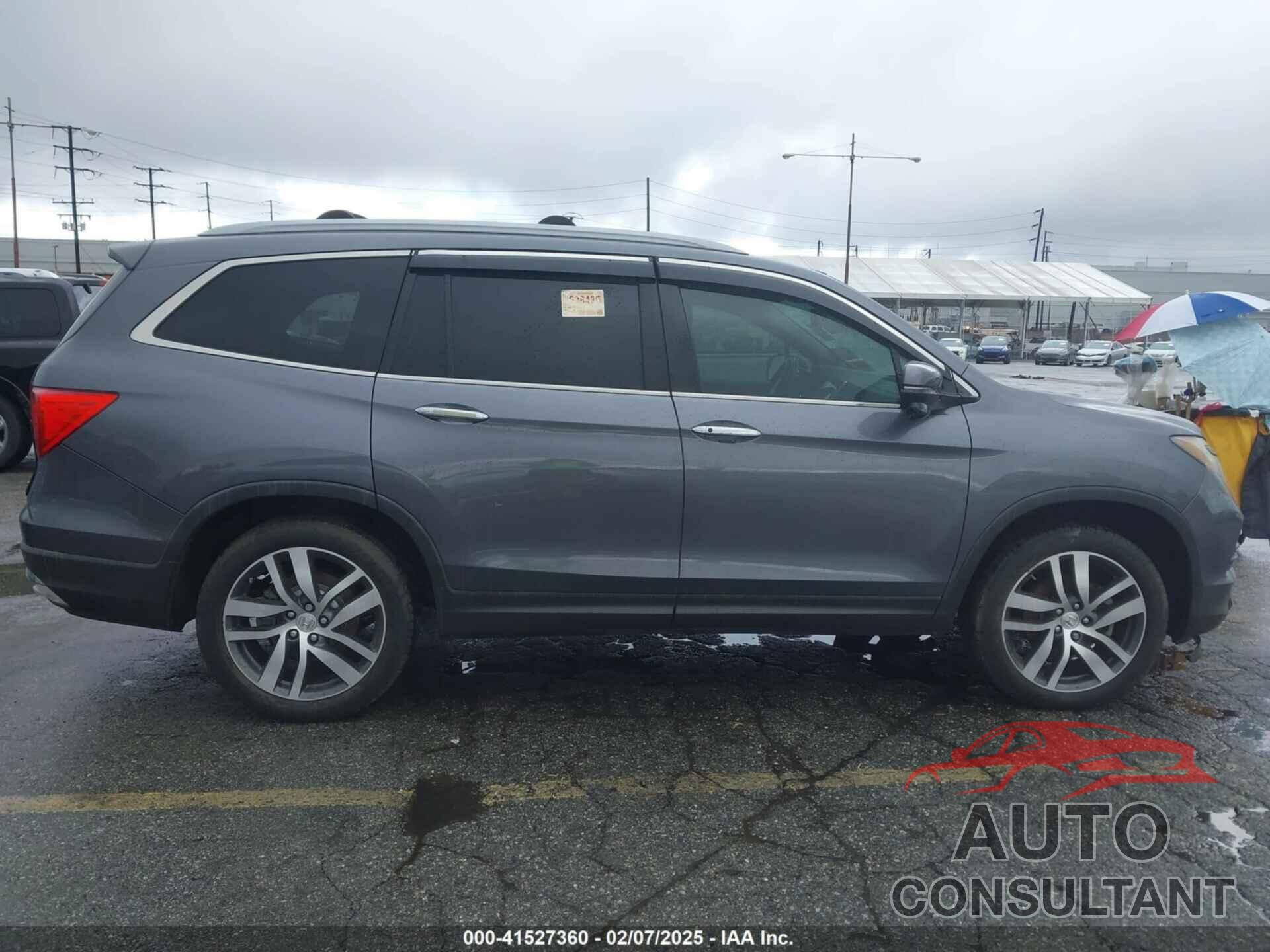 HONDA PILOT 2016 - 5FNYF5H98GB047032