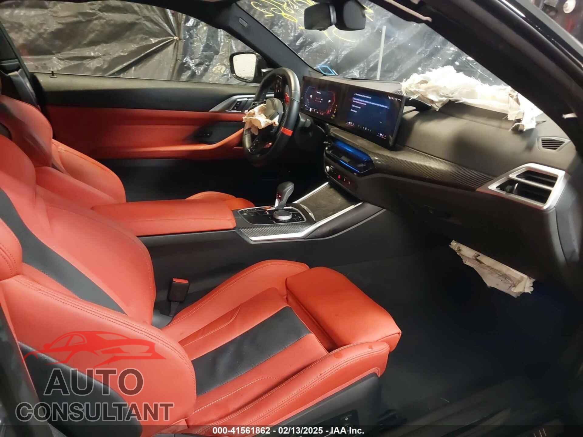 BMW M4 2025 - WBS33HK09SCT89618