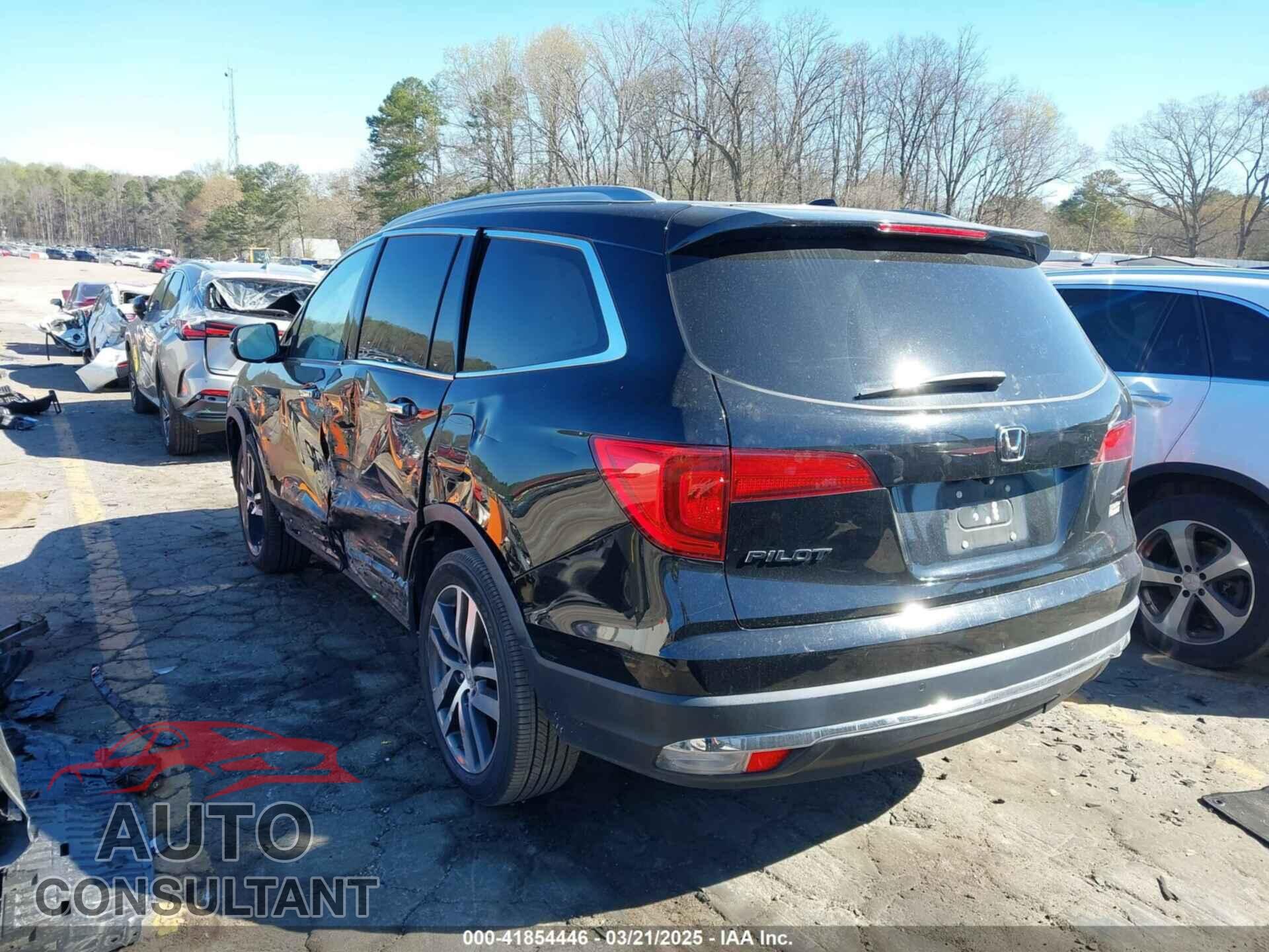 HONDA PILOT 2016 - 5FNYF5H94GB044600