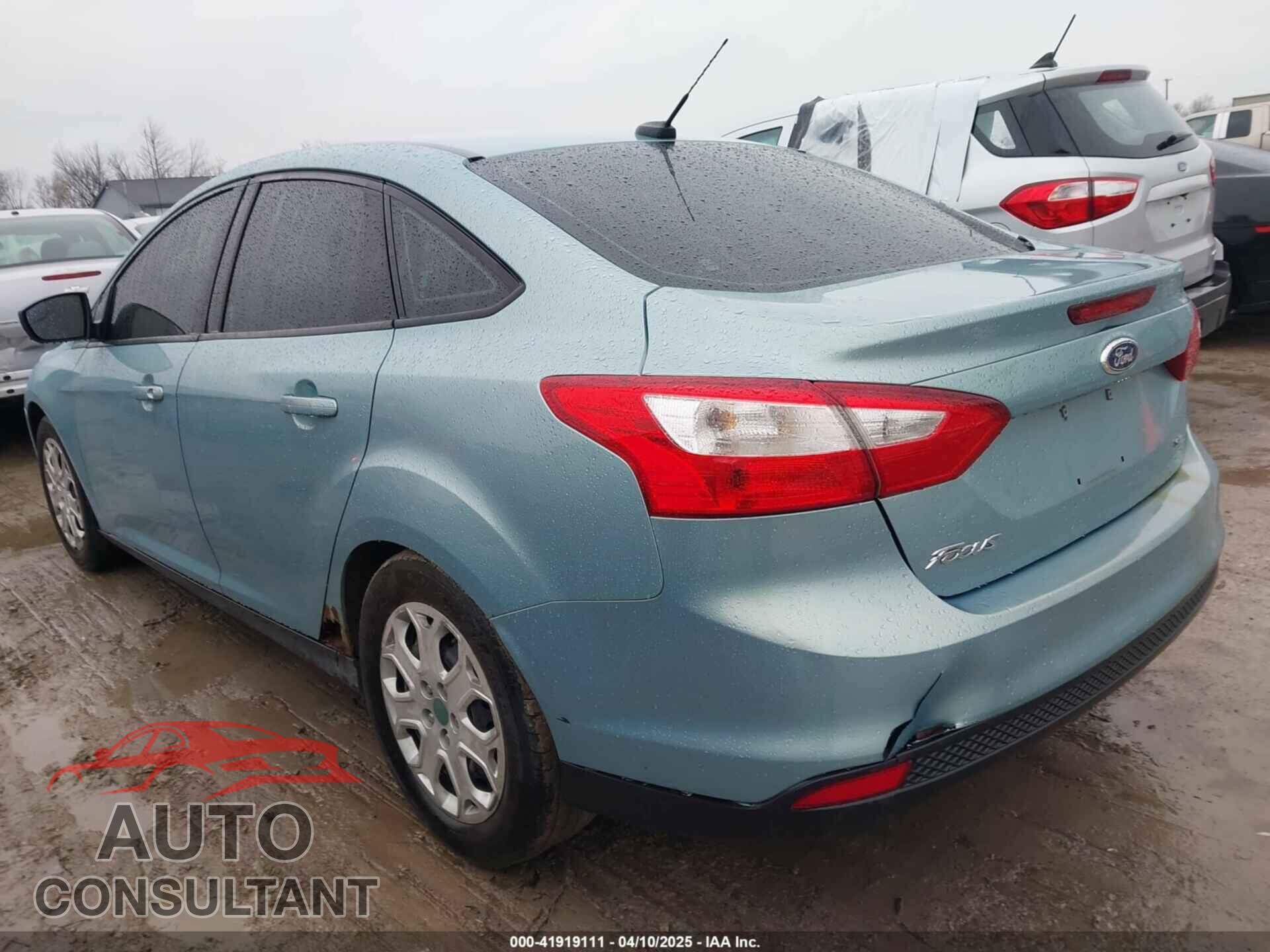 FORD FOCUS 2012 - 1FAHP3F26CL205355