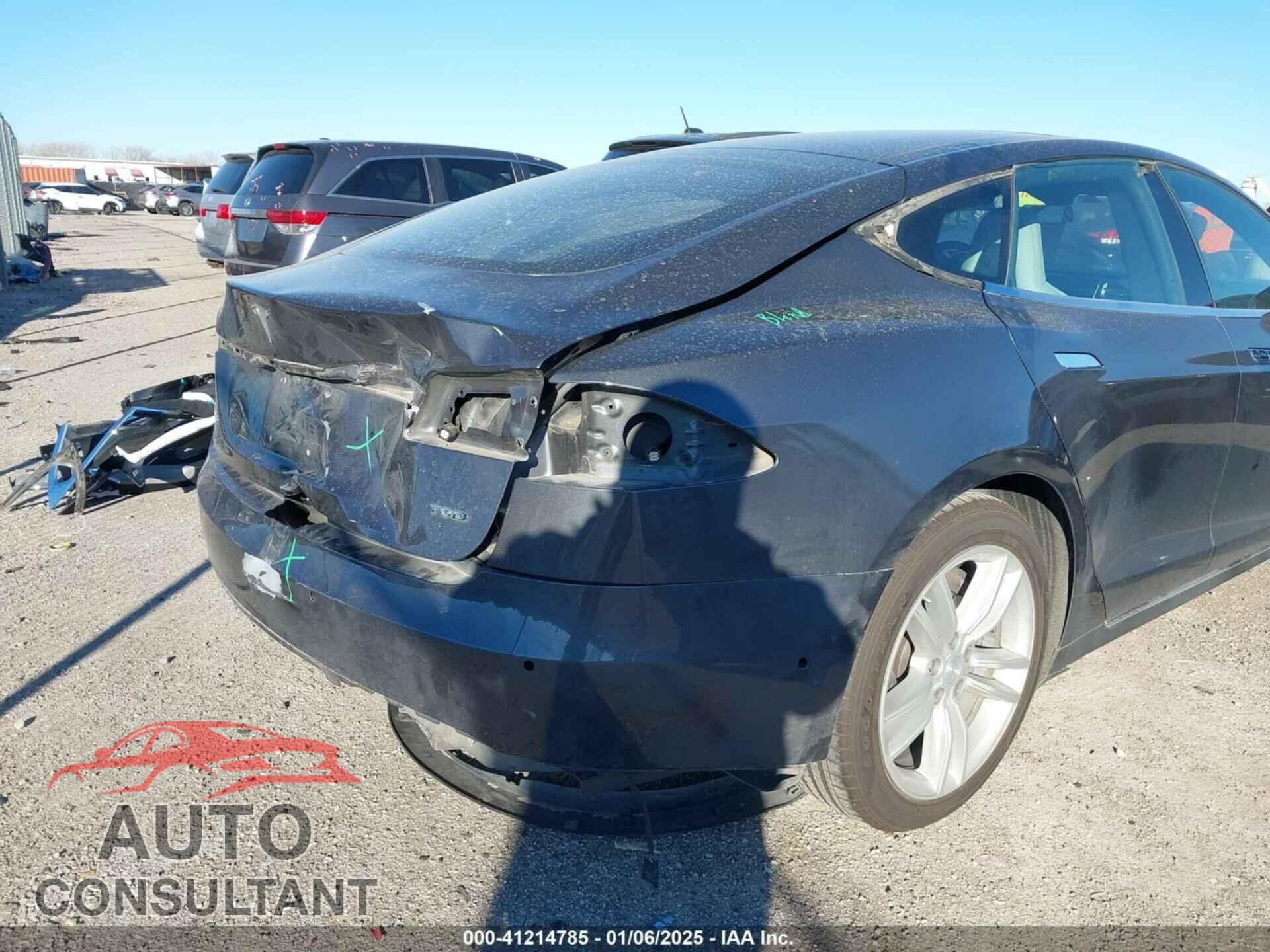 TESLA MODEL S 2016 - 5YJSA1E20GF128496