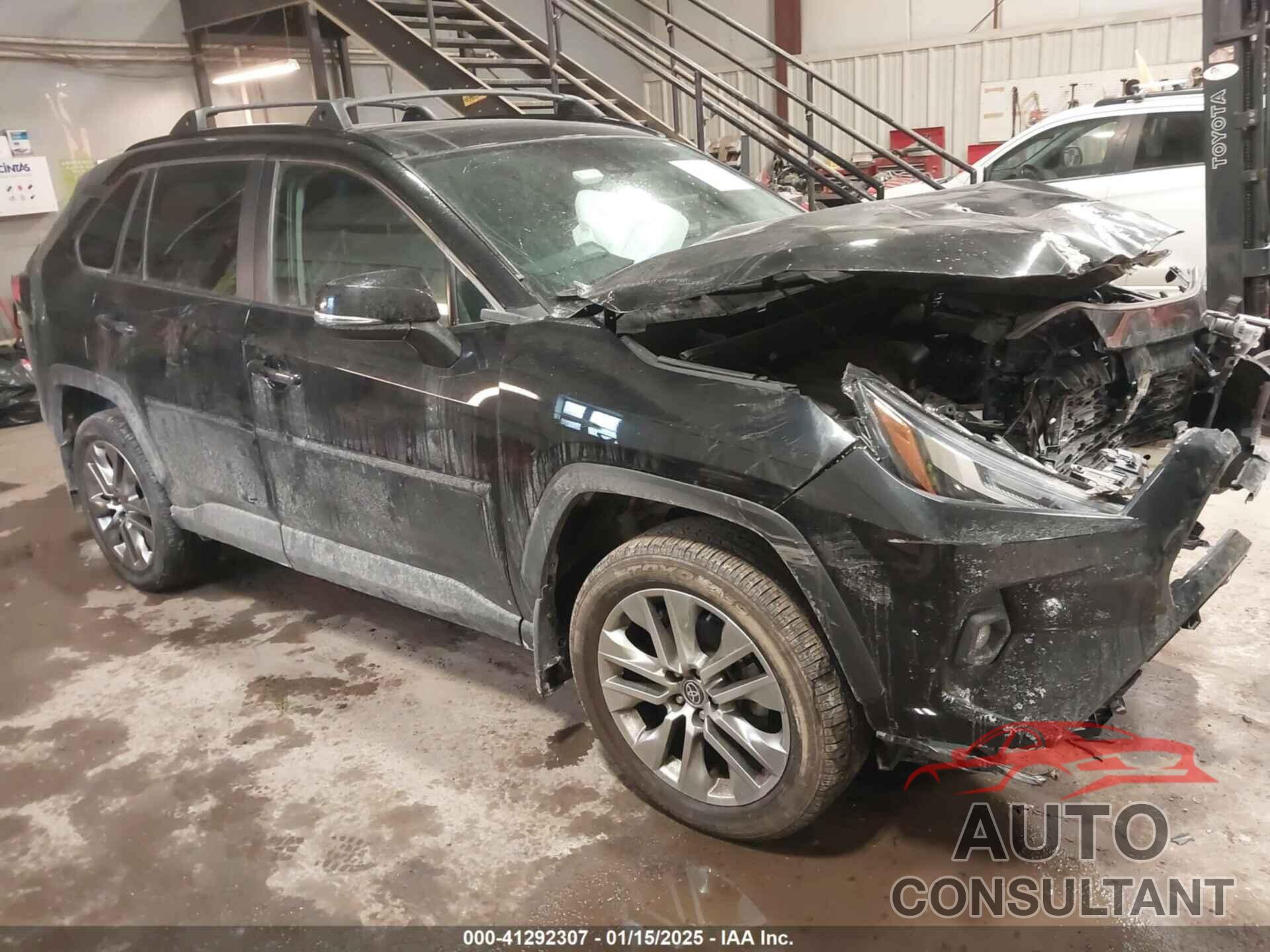 TOYOTA RAV4 2023 - 2T3A1RFVXPC355287