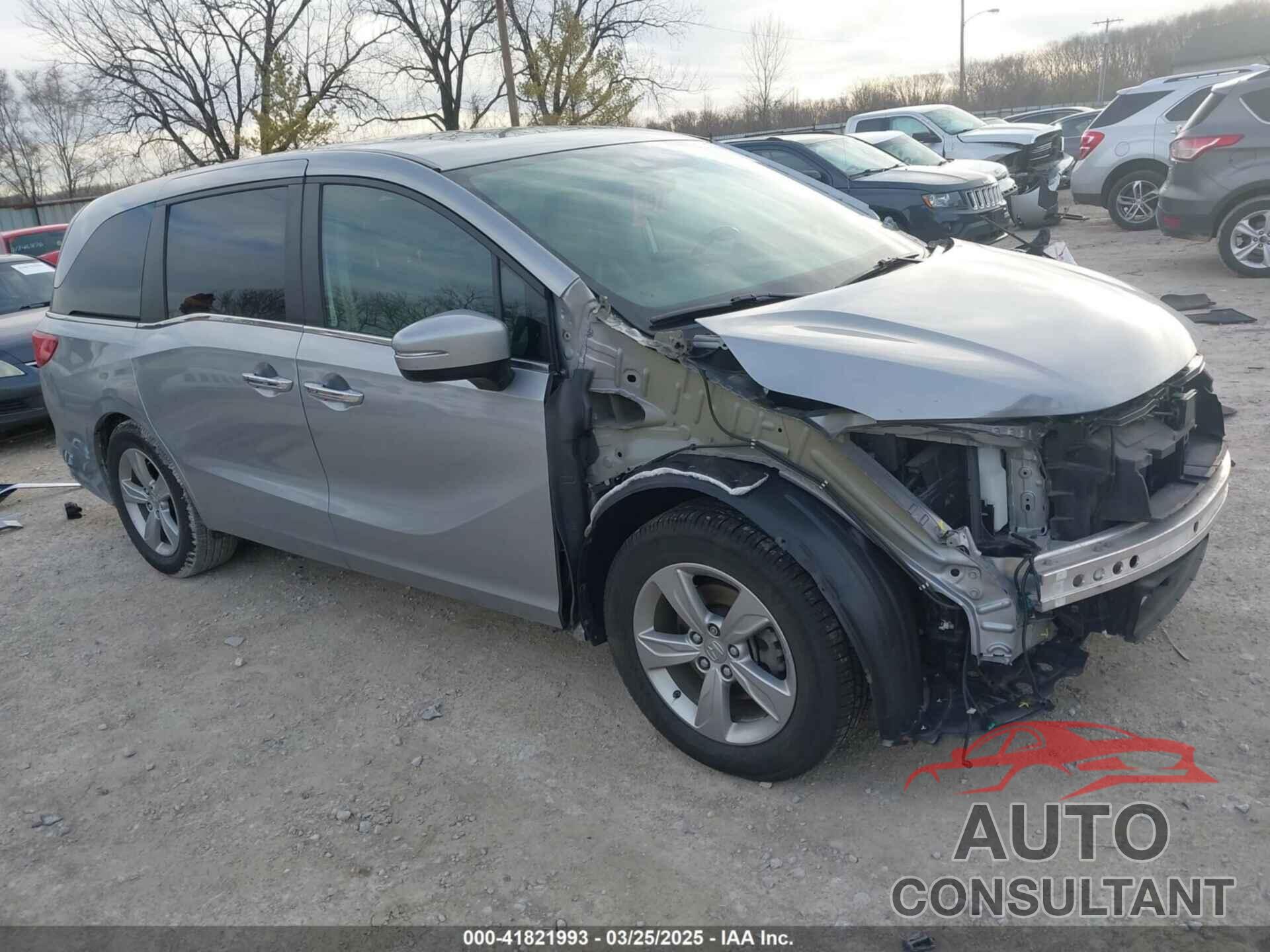 HONDA ODYSSEY 2018 - 5FNRL6H72JB045639