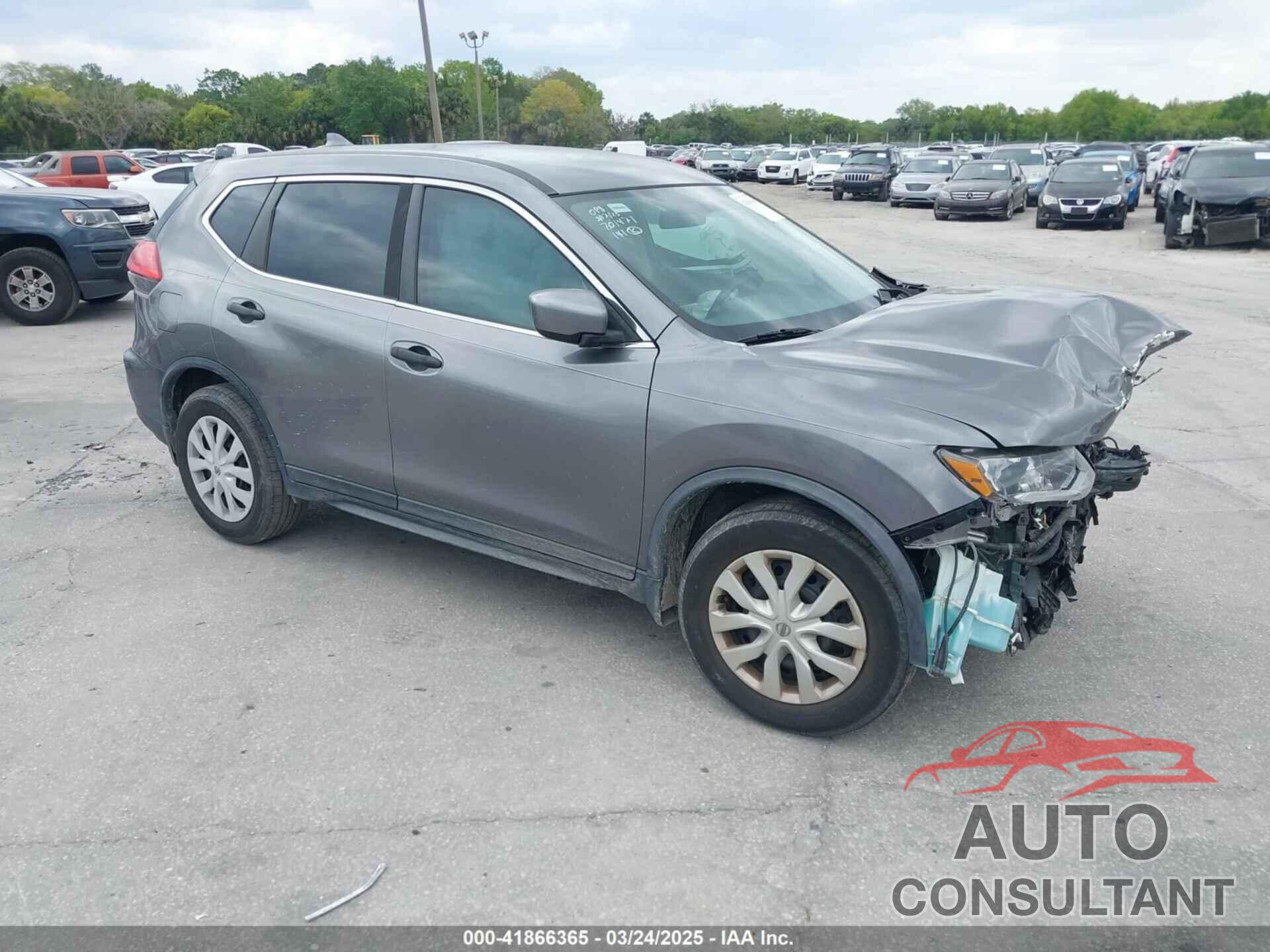 NISSAN ROGUE 2017 - KNMAT2MT5HP572065