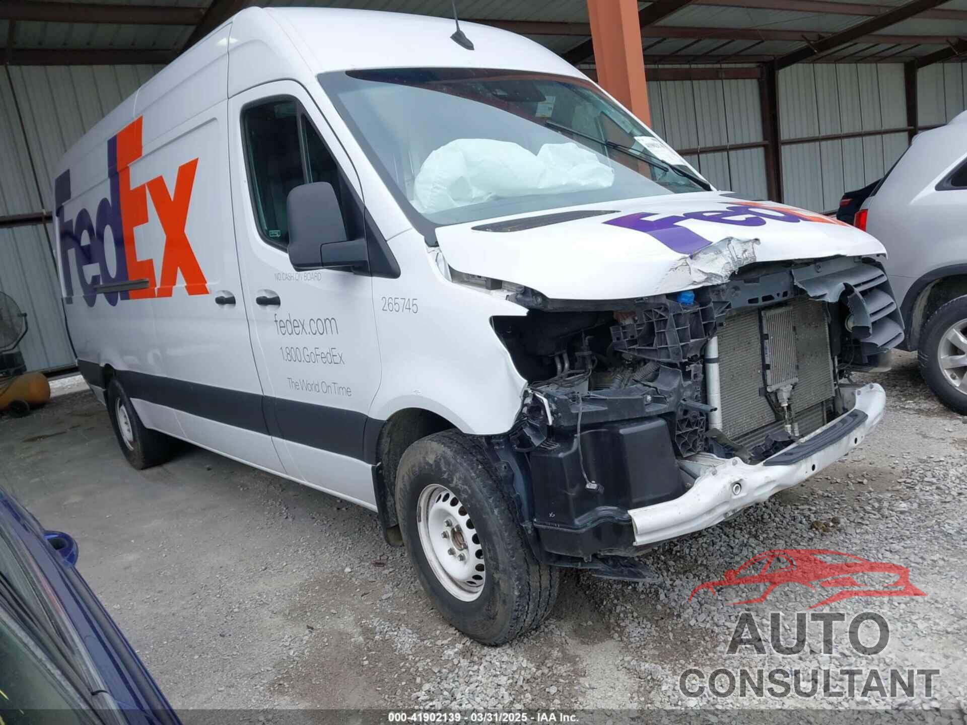 MERCEDES-BENZ SPRINTER 2500 2019 - WD3PF1CD7KP105950