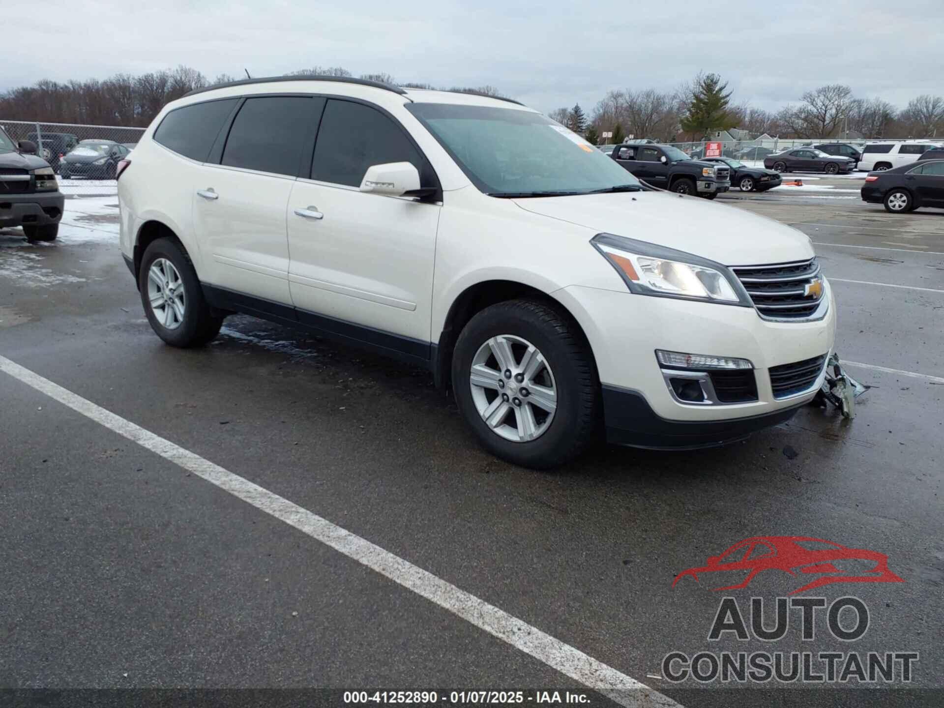 CHEVROLET TRAVERSE 2013 - 1GNKRGKD8DJ116268