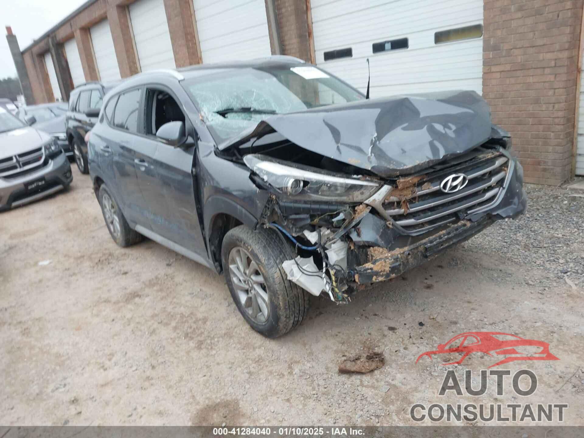 HYUNDAI TUCSON 2018 - KM8J3CA40JU818915