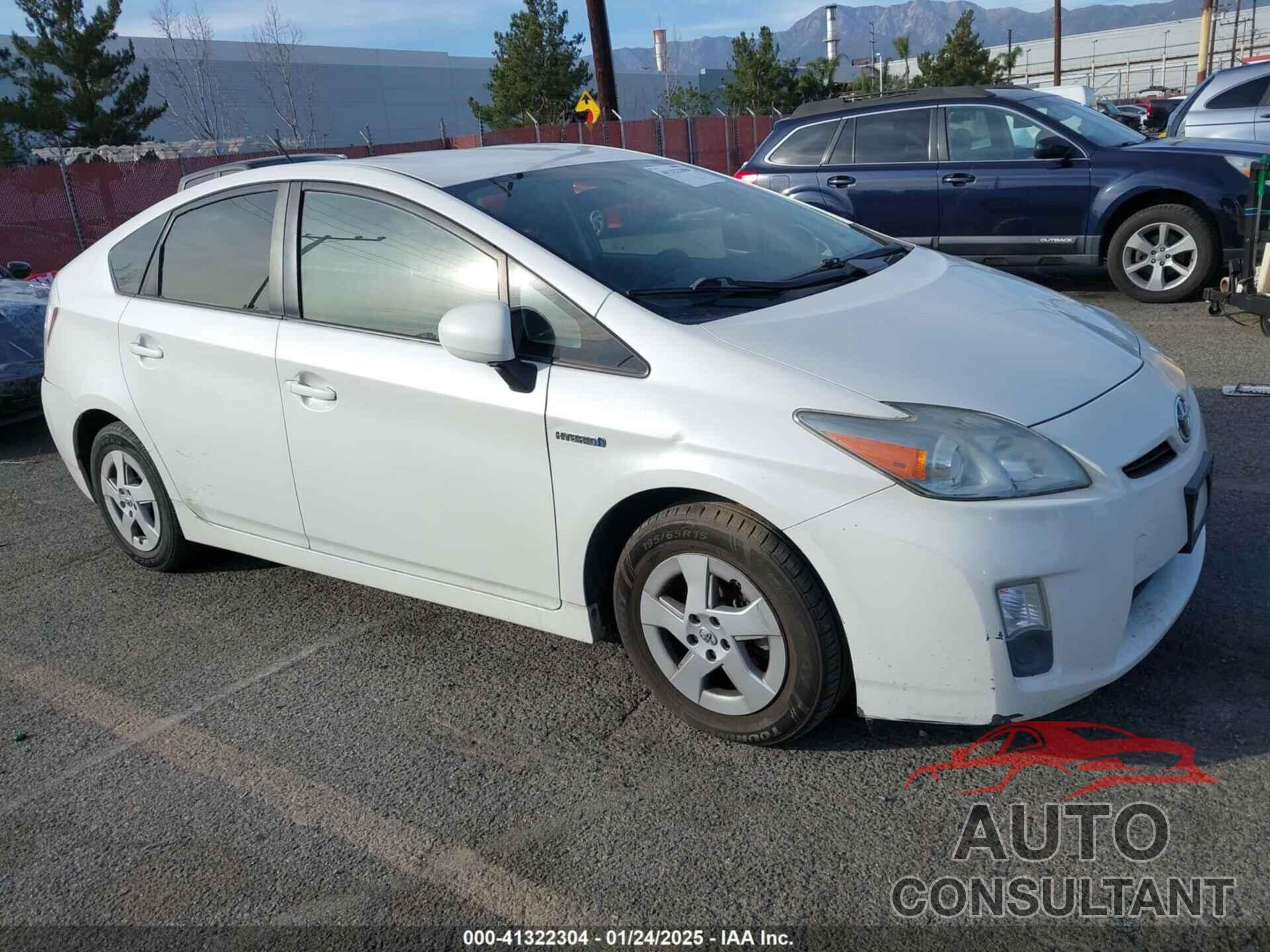 TOYOTA PRIUS 2011 - JTDKN3DUXB0310927