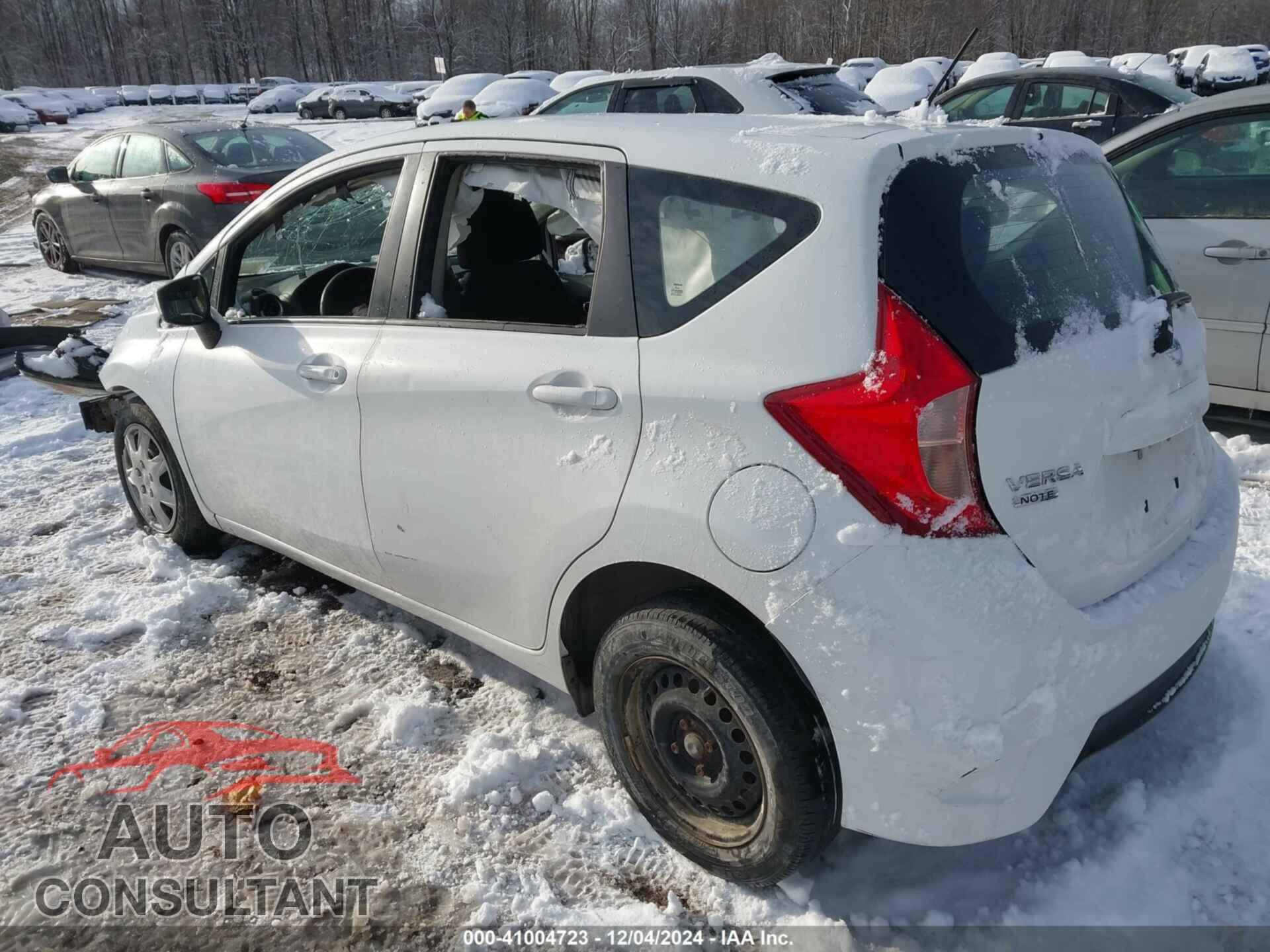 NISSAN VERSA NOTE 2017 - 3N1CE2CP2HL379569
