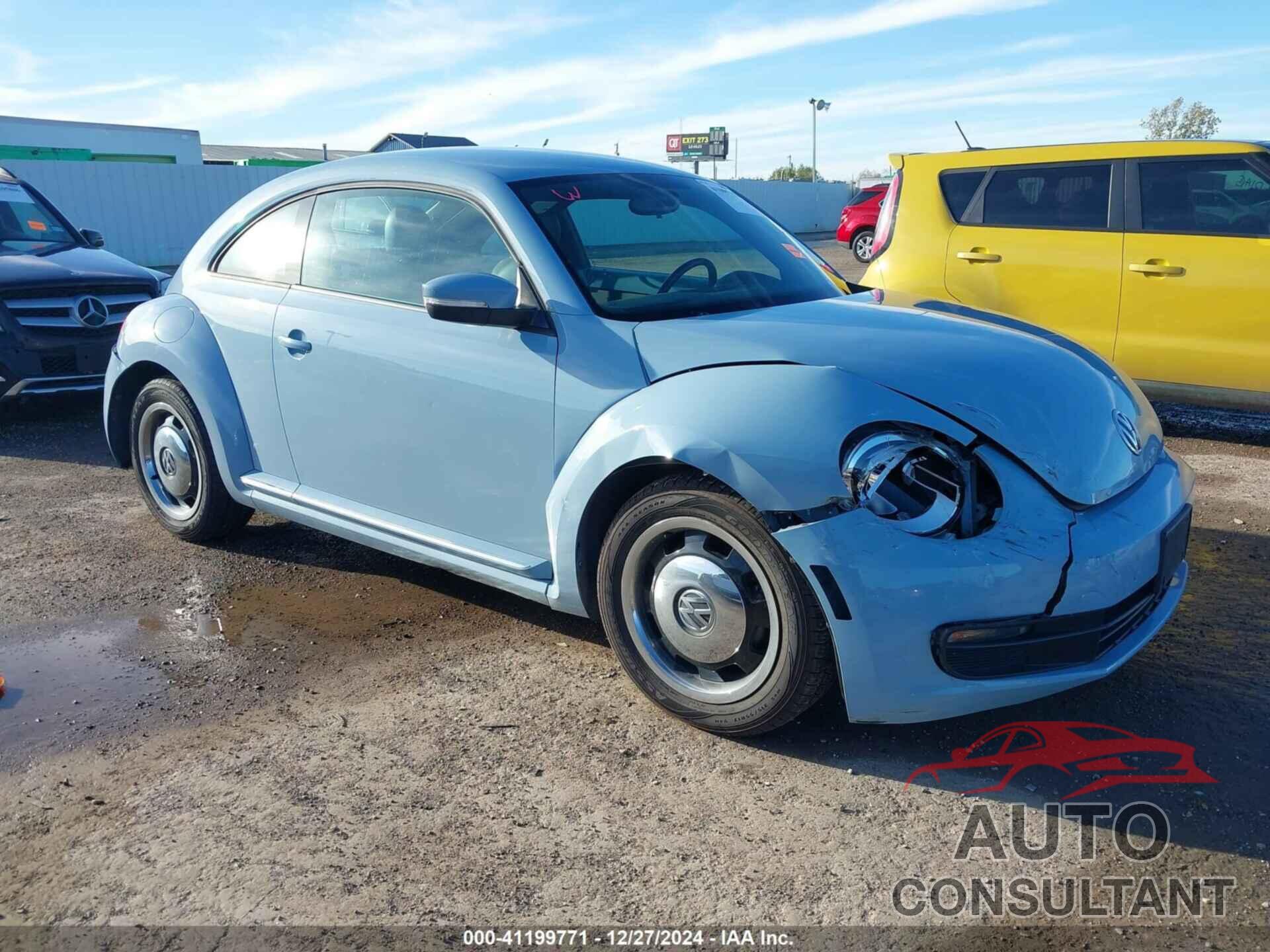 VOLKSWAGEN BEETLE 2012 - 3VWJX7AT7CM653229