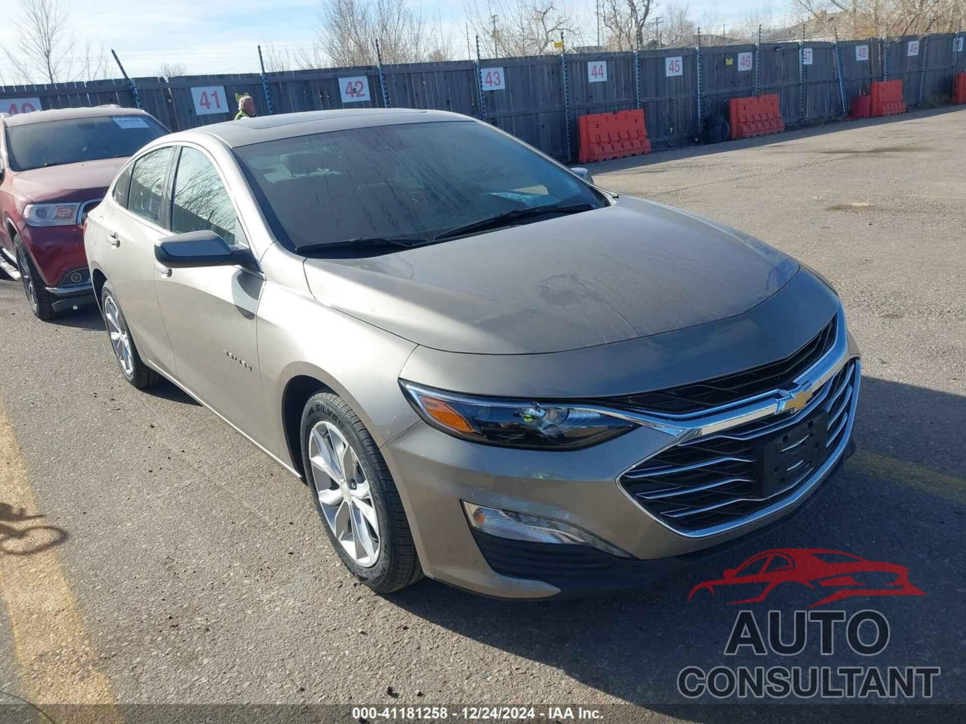 CHEVROLET MALIBU 2023 - 1G1ZD5ST2PF252378
