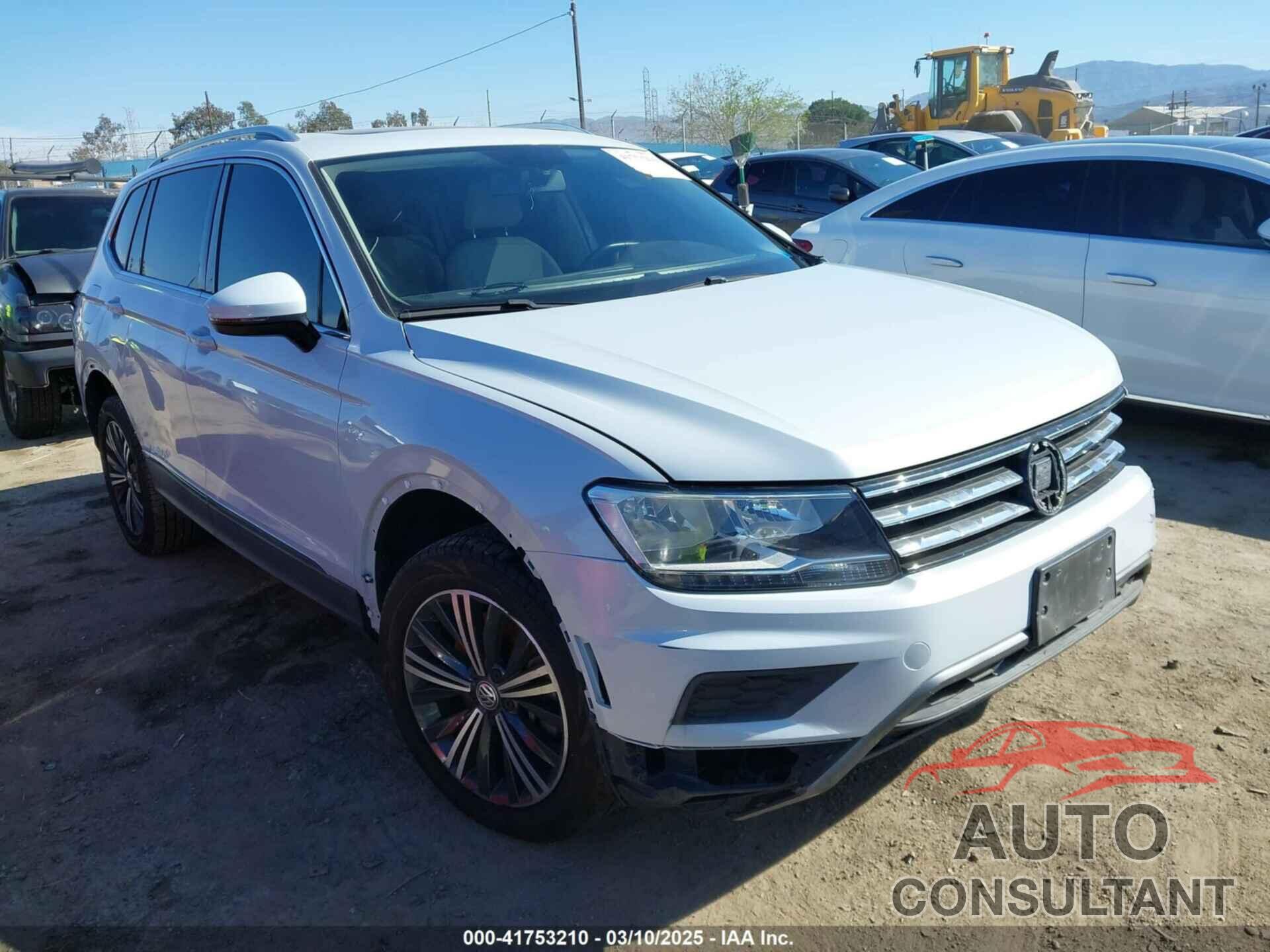 VOLKSWAGEN TIGUAN 2018 - 3VV2B7AX5JM031249