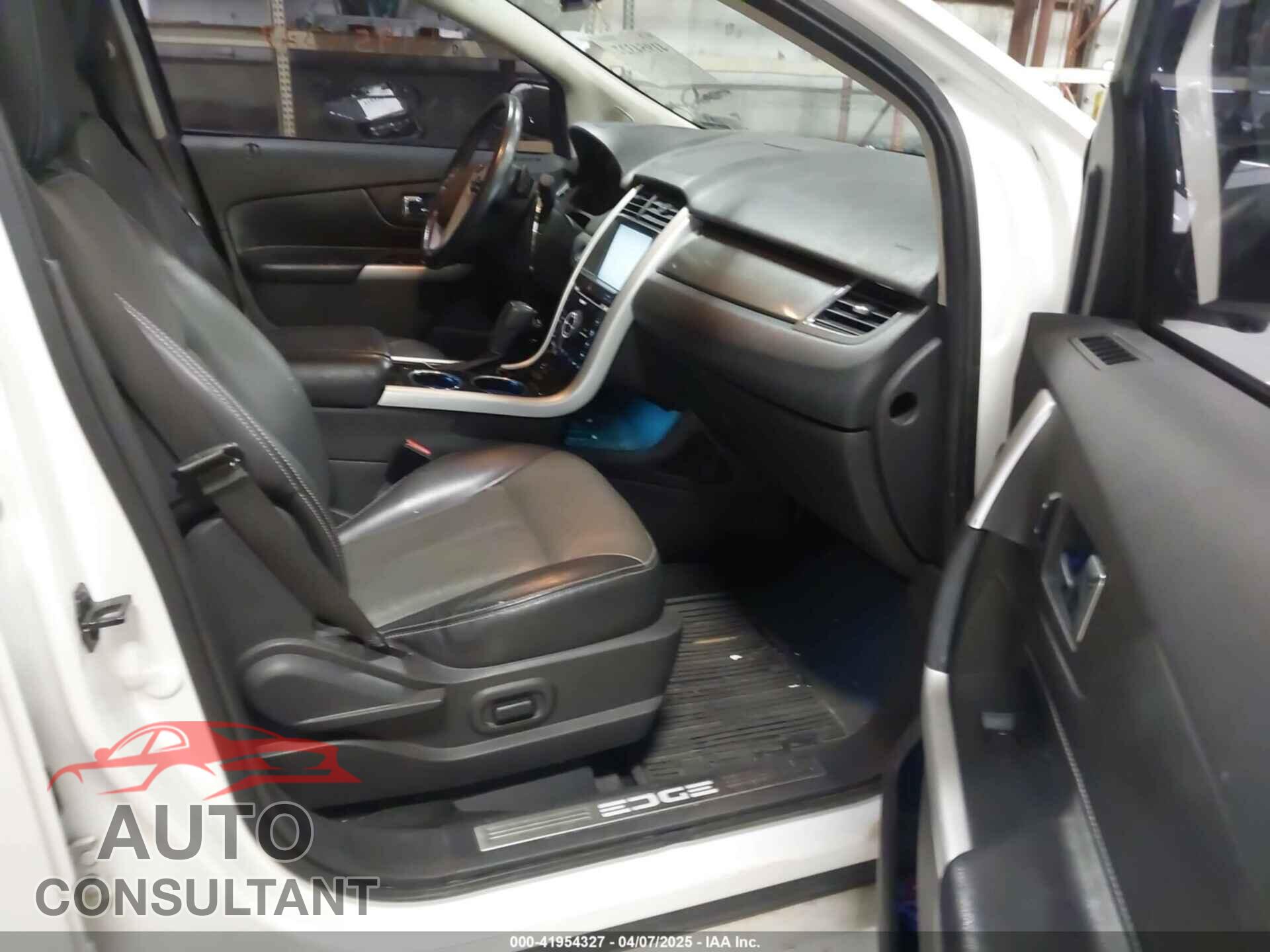 FORD EDGE 2011 - 2FMDK4AK5BBB45566