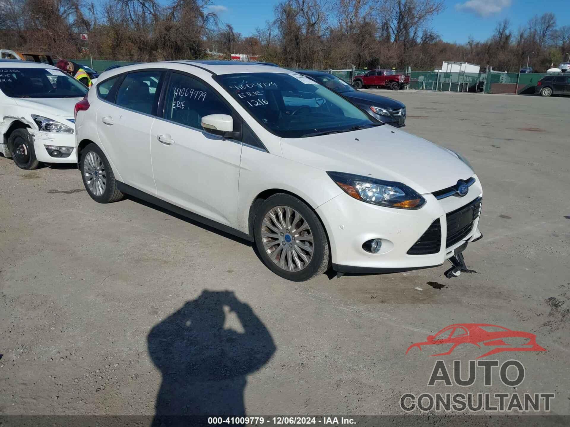 FORD FOCUS 2012 - 1FAHP3N26CL260664