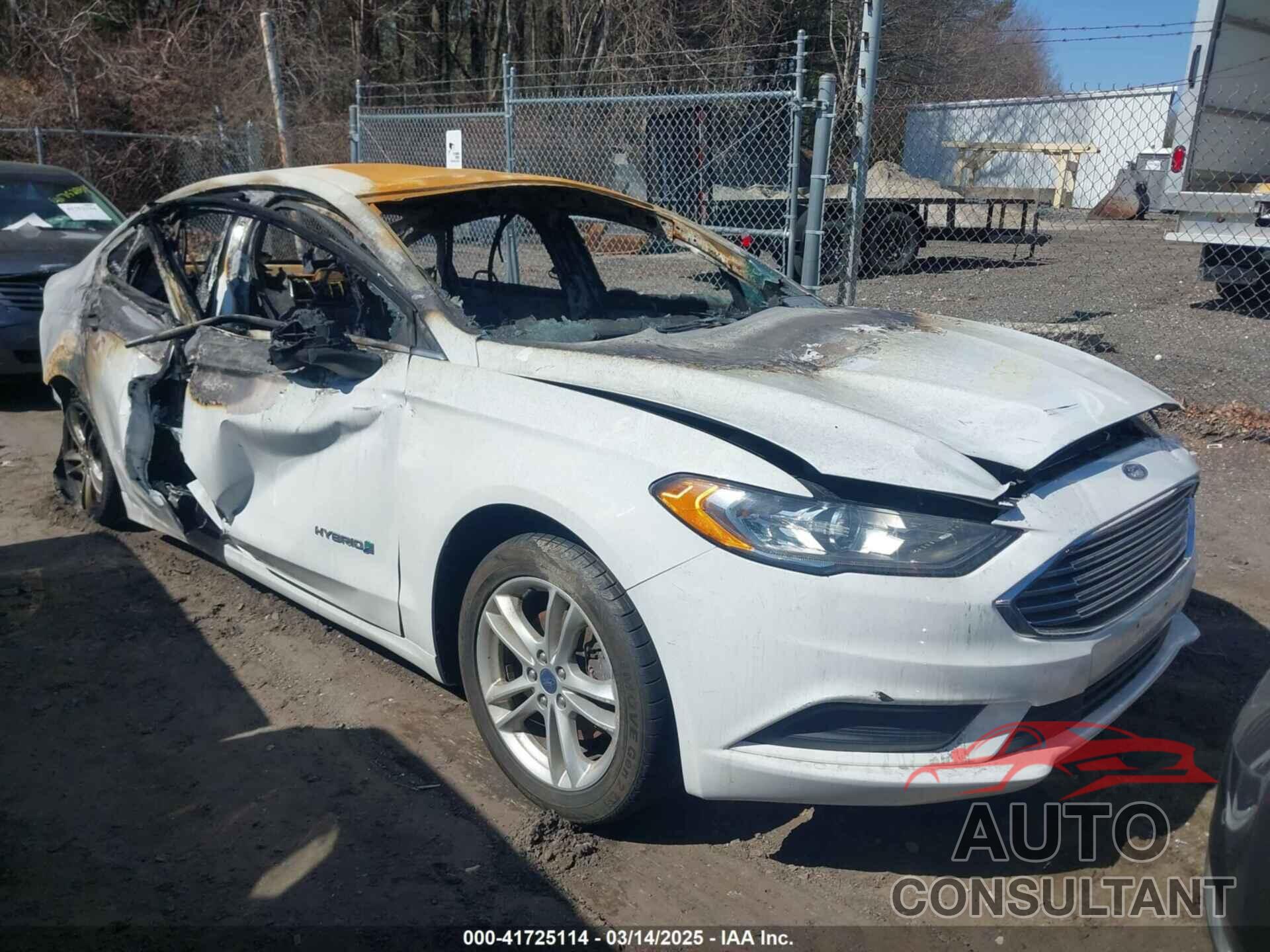 FORD FUSION HYBRID 2018 - 3FA6P0LU8JR115828