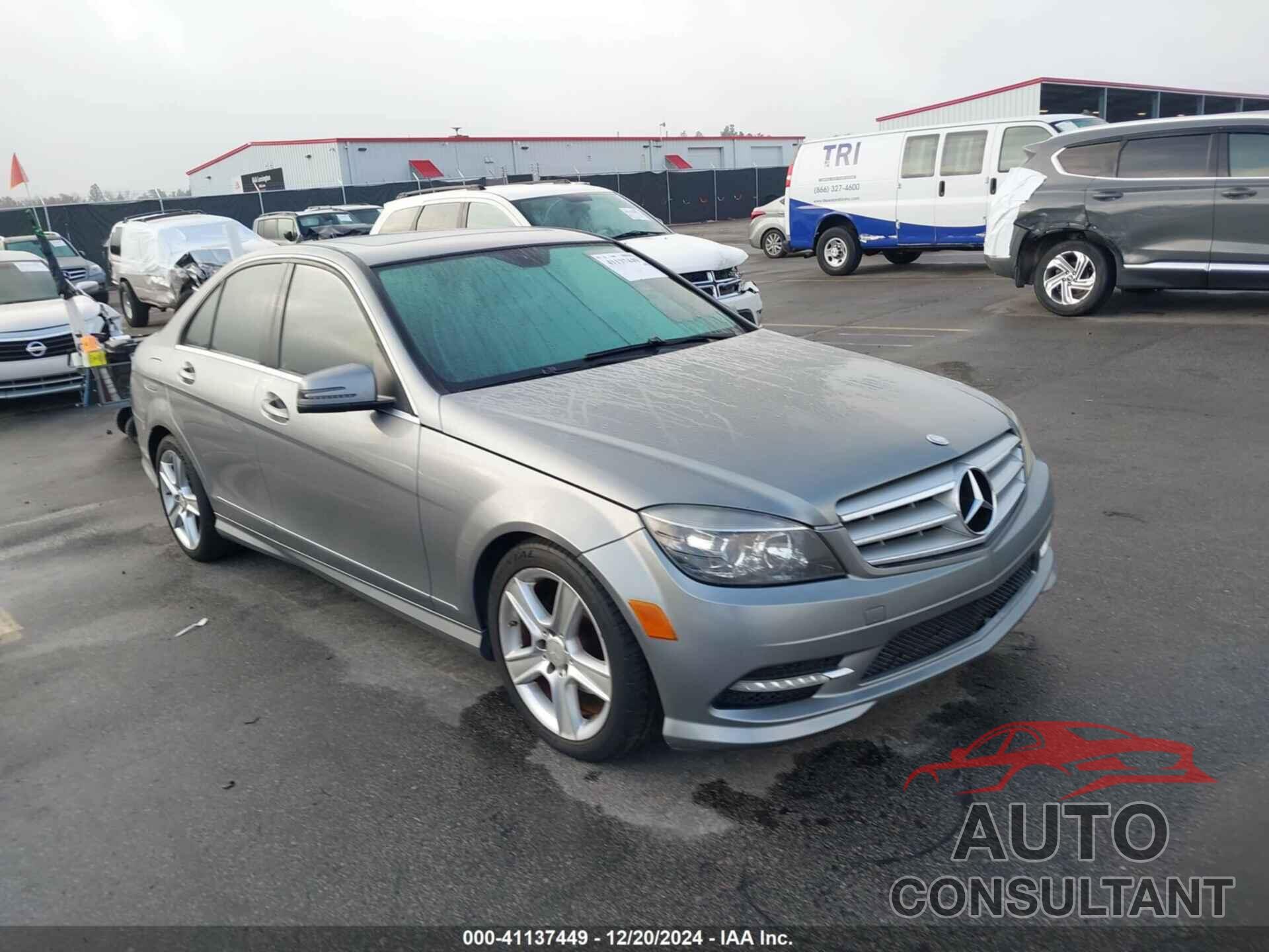 MERCEDES-BENZ C 300 2011 - WDDGF5EB5BR183176