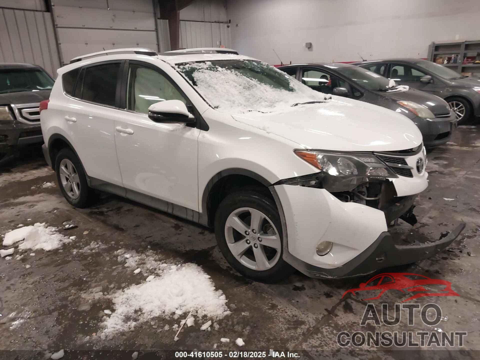 TOYOTA RAV4 2014 - JTMWFREV7EJ000192