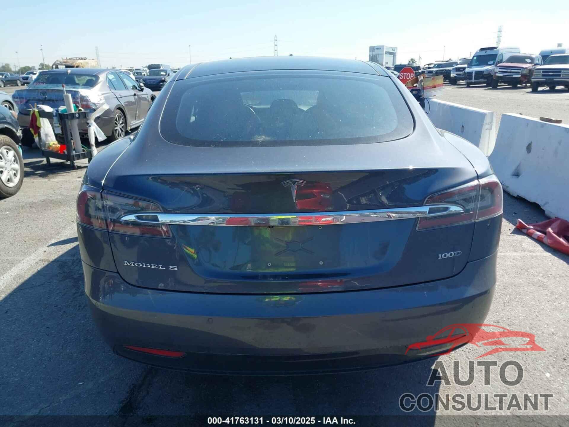 TESLA MODEL S 2018 - 5YJSA1E20JF265316