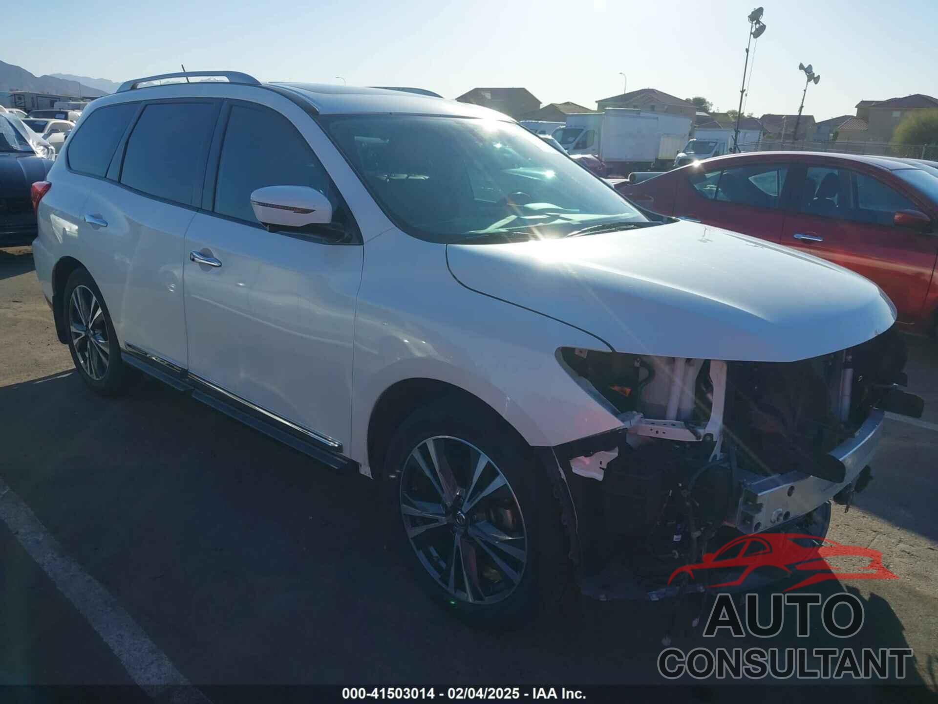 NISSAN PATHFINDER 2017 - 5N1DR2MN5HC640588