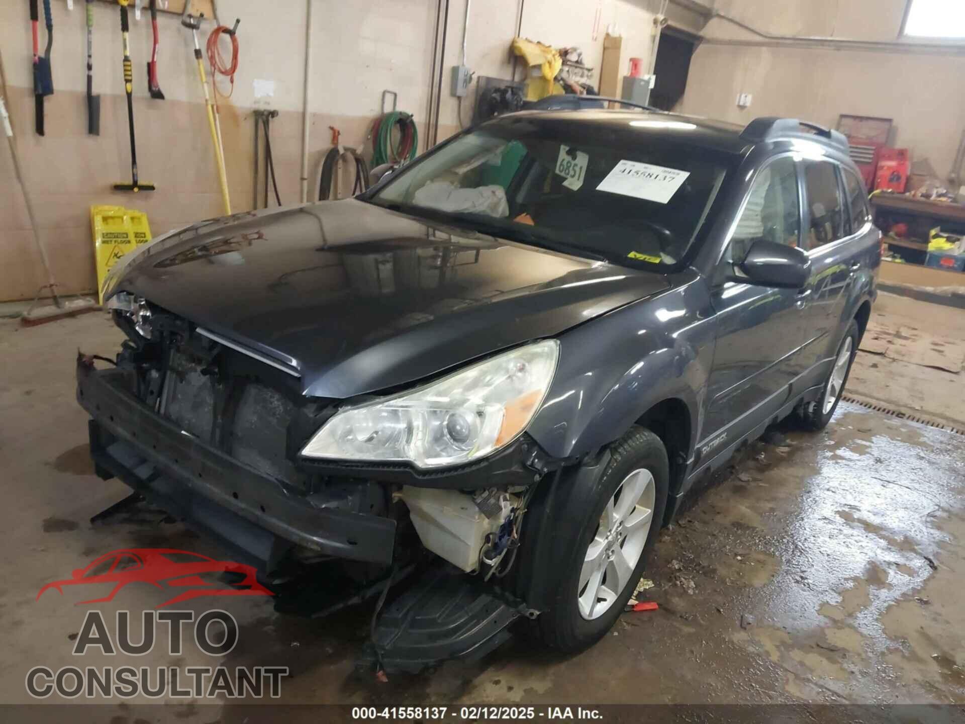 SUBARU OUTBACK 2014 - 4S4BRBLC8E3205969