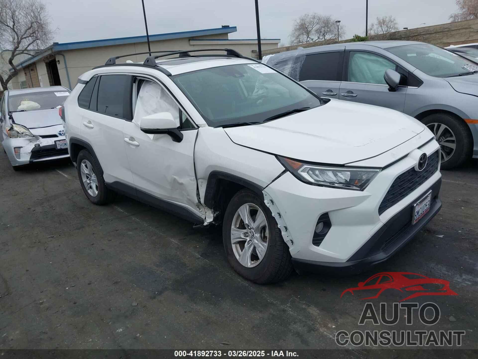 TOYOTA RAV4 2019 - JTMW1RFV1KD023944