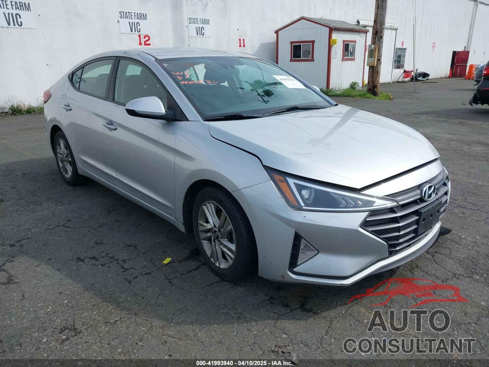 HYUNDAI ELANTRA 2019 - 5NPD84LF9KH411100