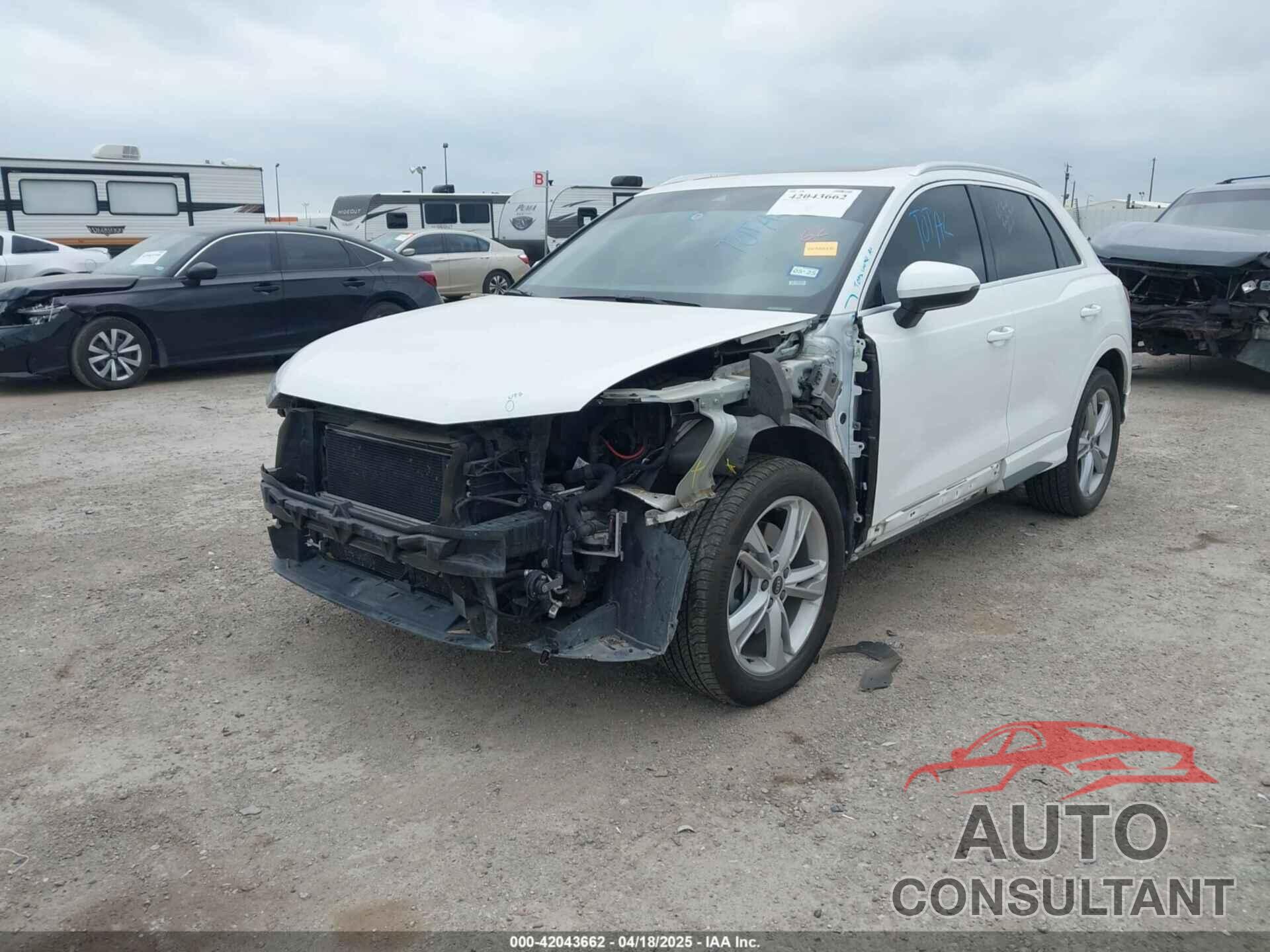 AUDI Q3 2021 - WA1DECF31M1024386