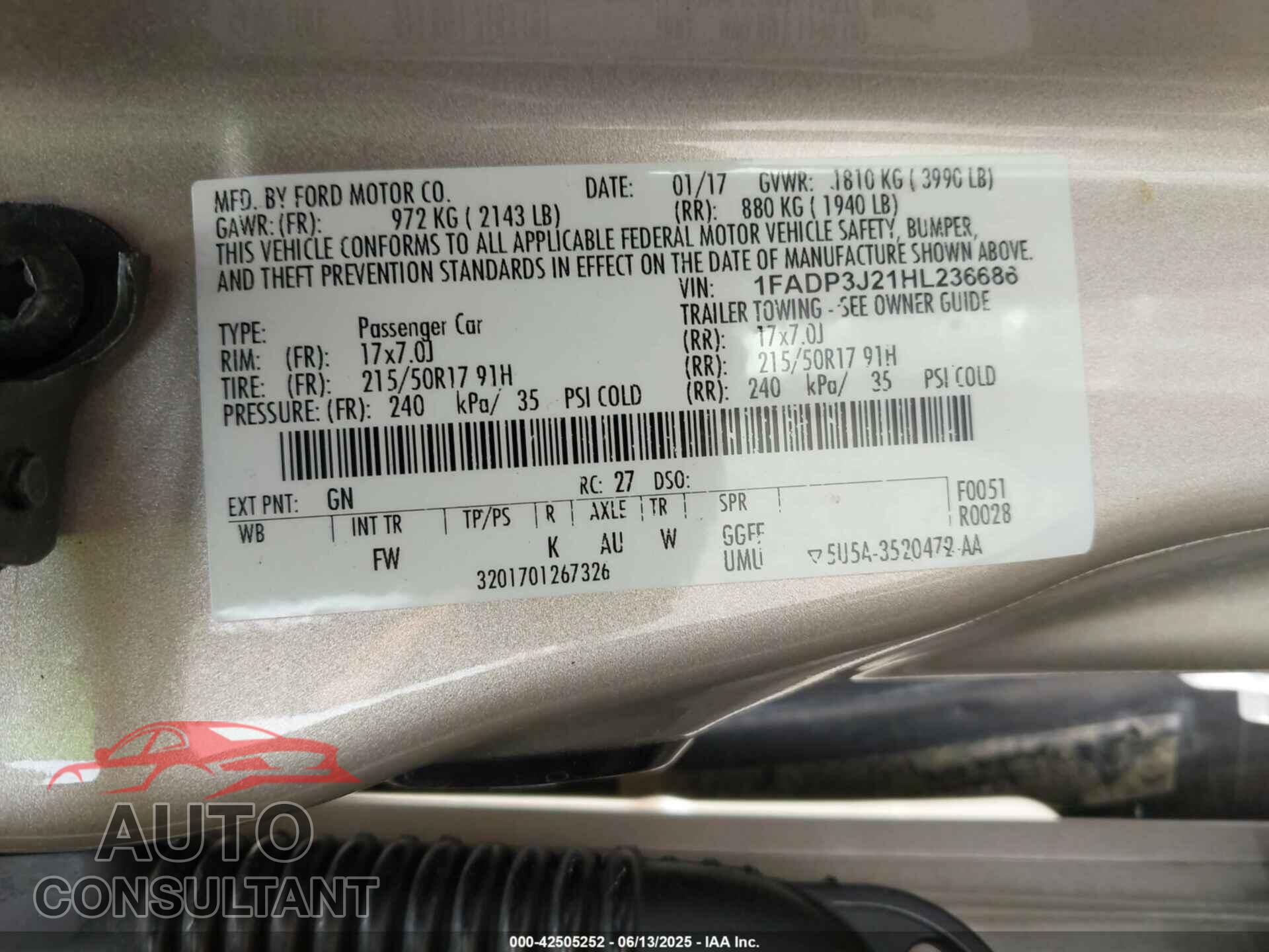 FORD FOCUS 2017 - 1FADP3J21HL236686