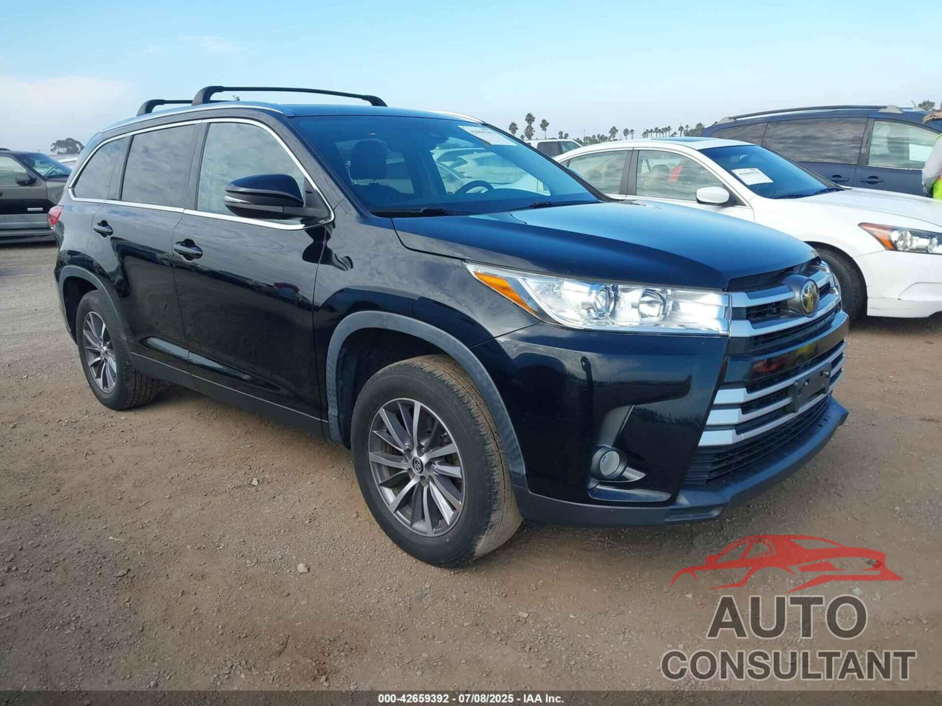 TOYOTA HIGHLANDER 2019 - 5TDKZRFH9KS332308