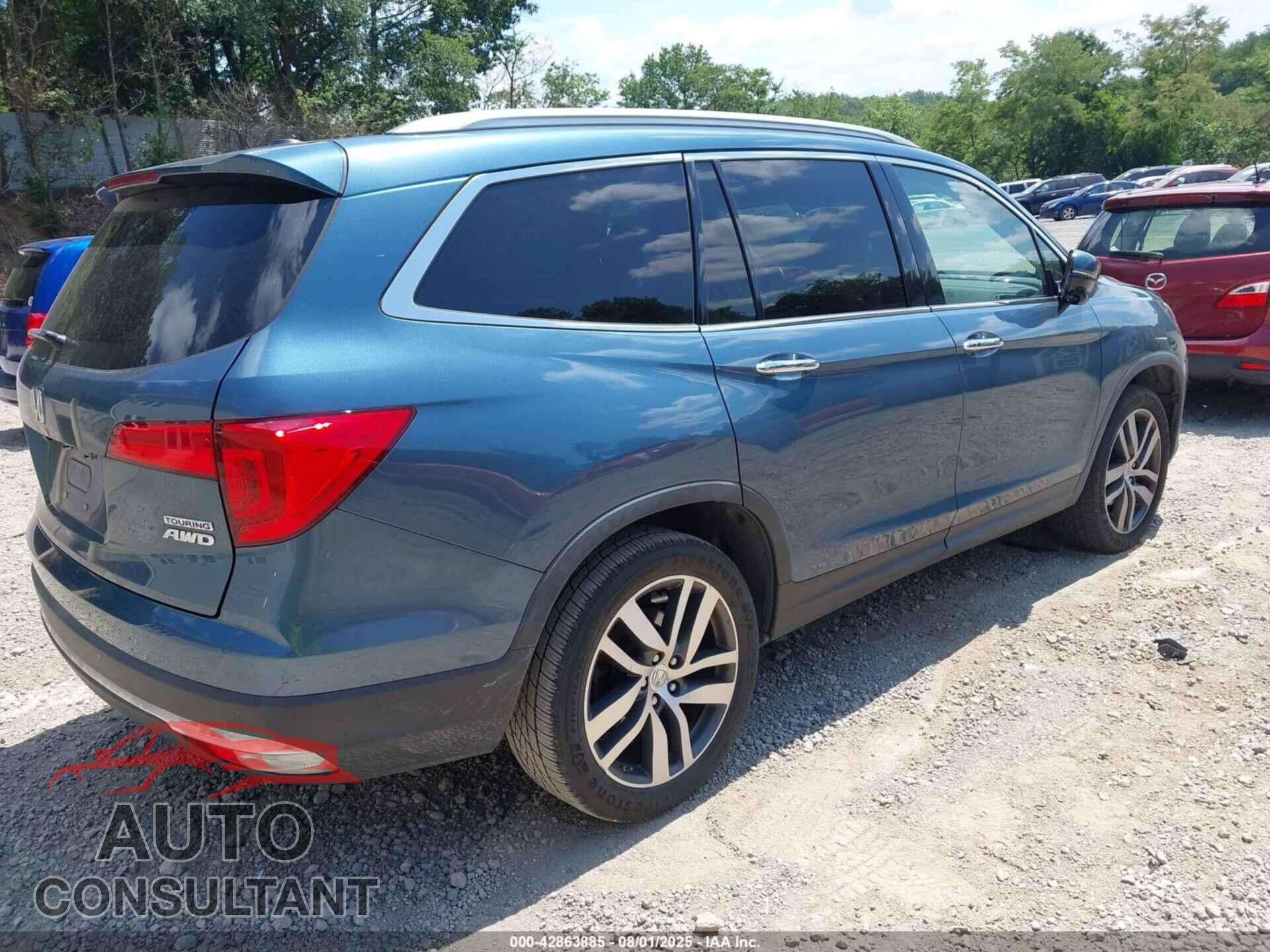 HONDA PILOT 2016 - 5FNYF6H9XGB022221
